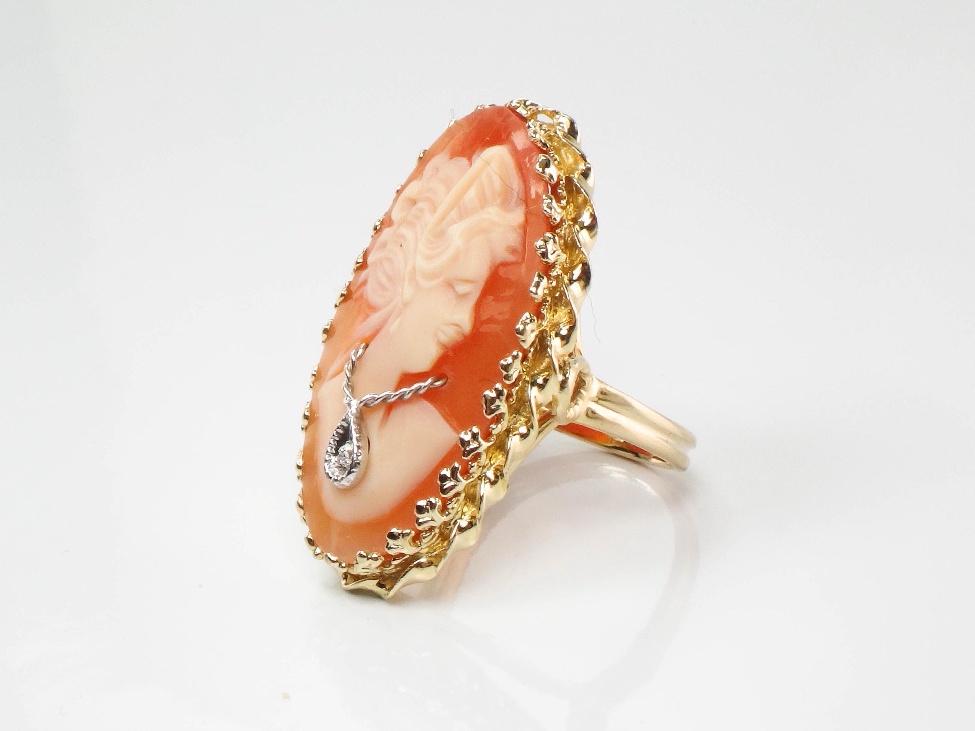 Vintage Large 14k Yellow Gold Cameo Diamond Ring, Shell Cameo with Diamond Necklace Ring, Size 6.75