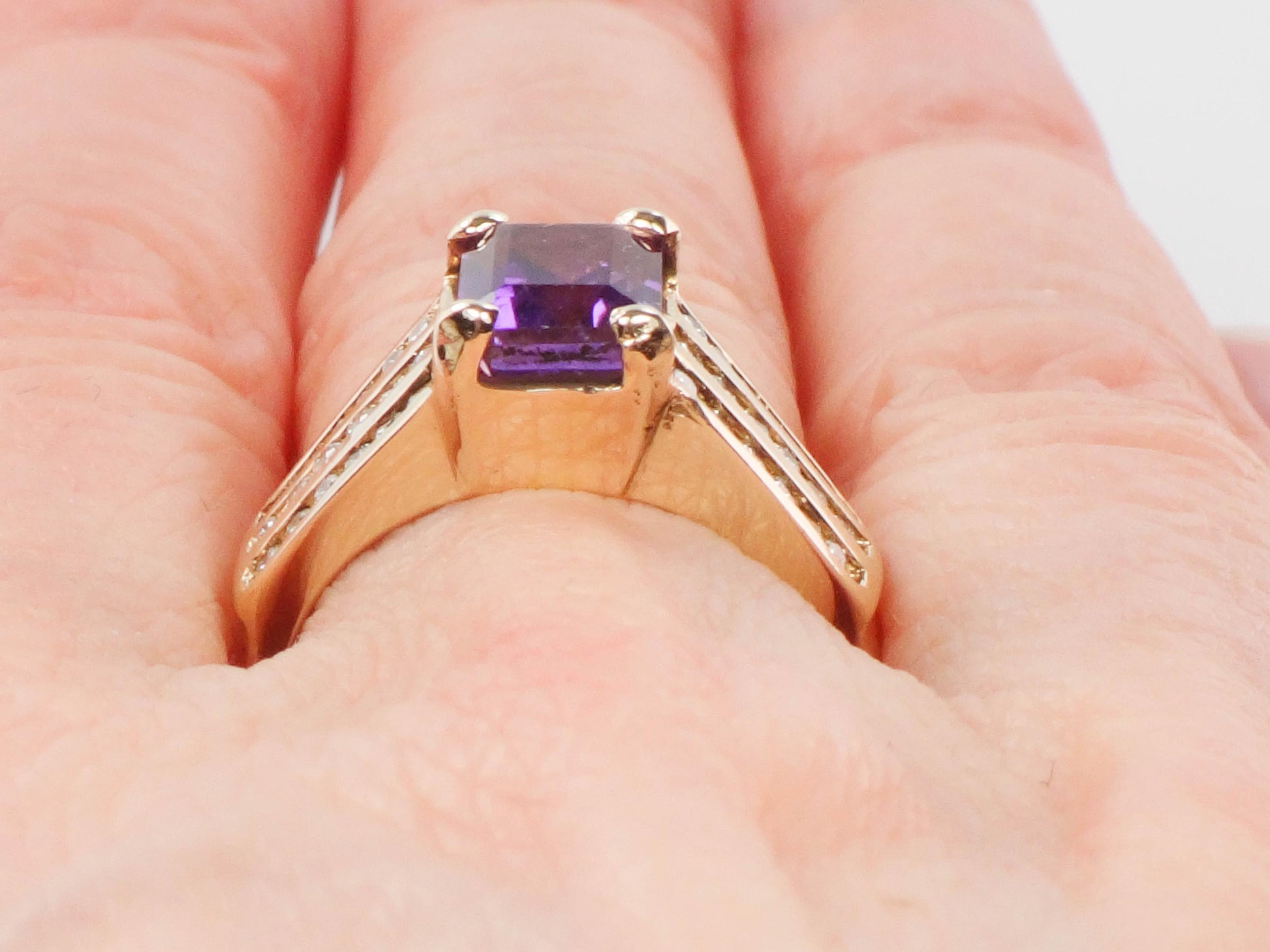 Vintage 14k Gold Natural Amethyst Ring with Diamonds - Purple February Birthstone Ring - Size 6 1/4