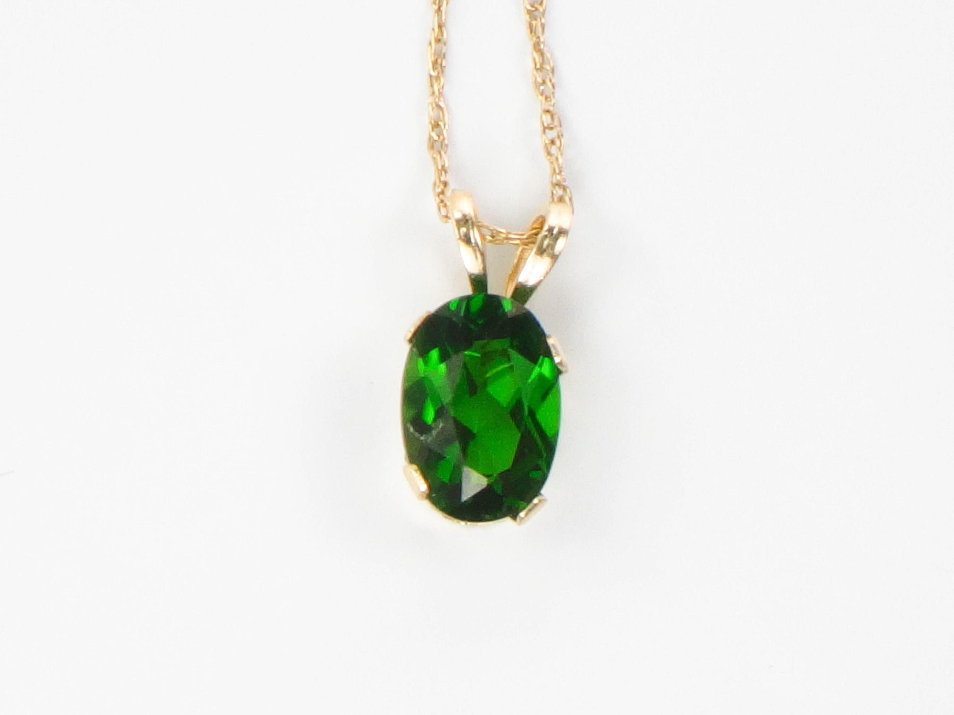 Vintage Yellow Gold Green Tourmaline Drop Necklace, Minimalist Oval Cut Green Stone Pendant, 19"