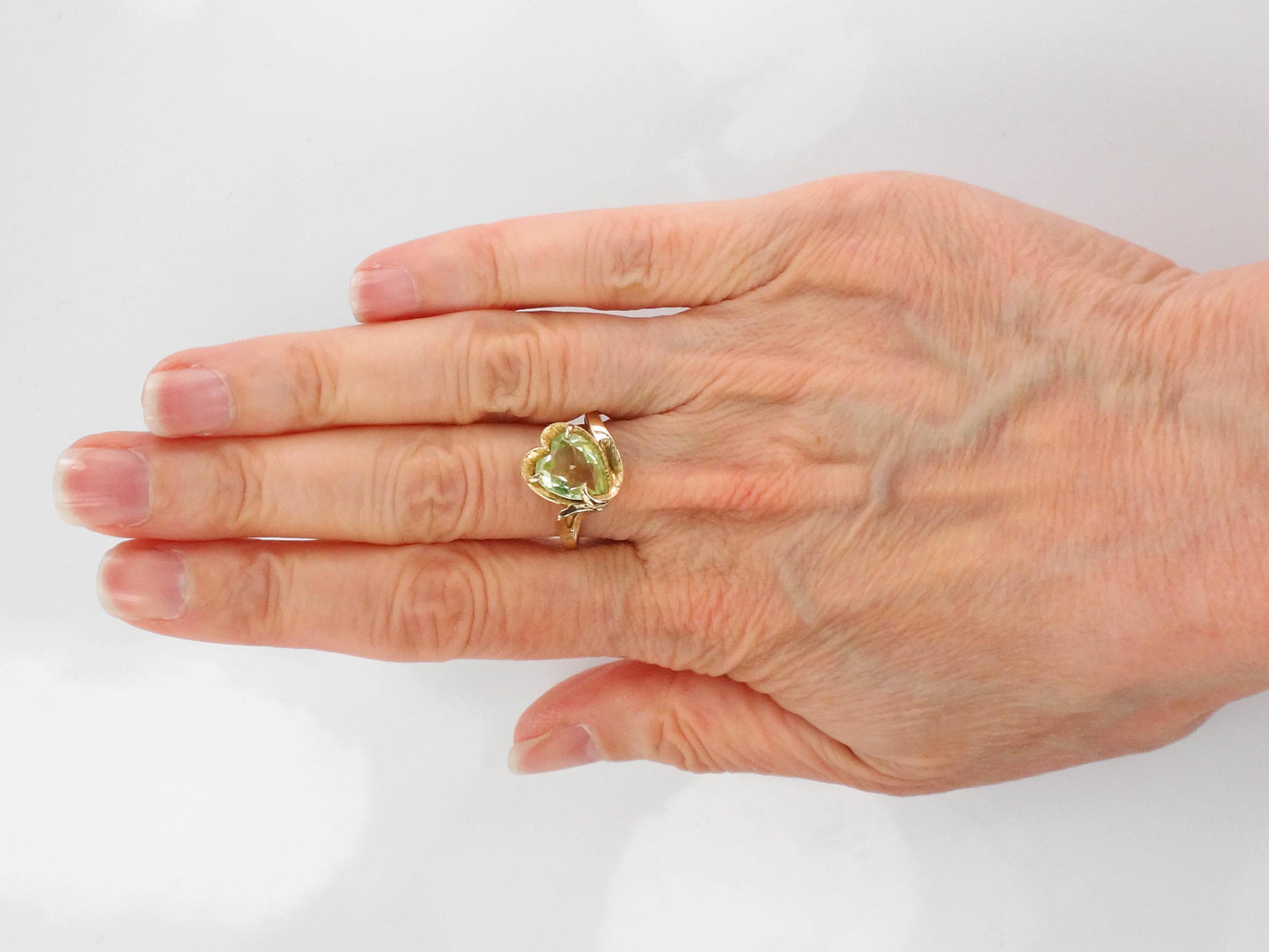 Vintage 14k Yellow Gold Green Spinel Heart Ring, August Birthstone Ring, Size 5.75