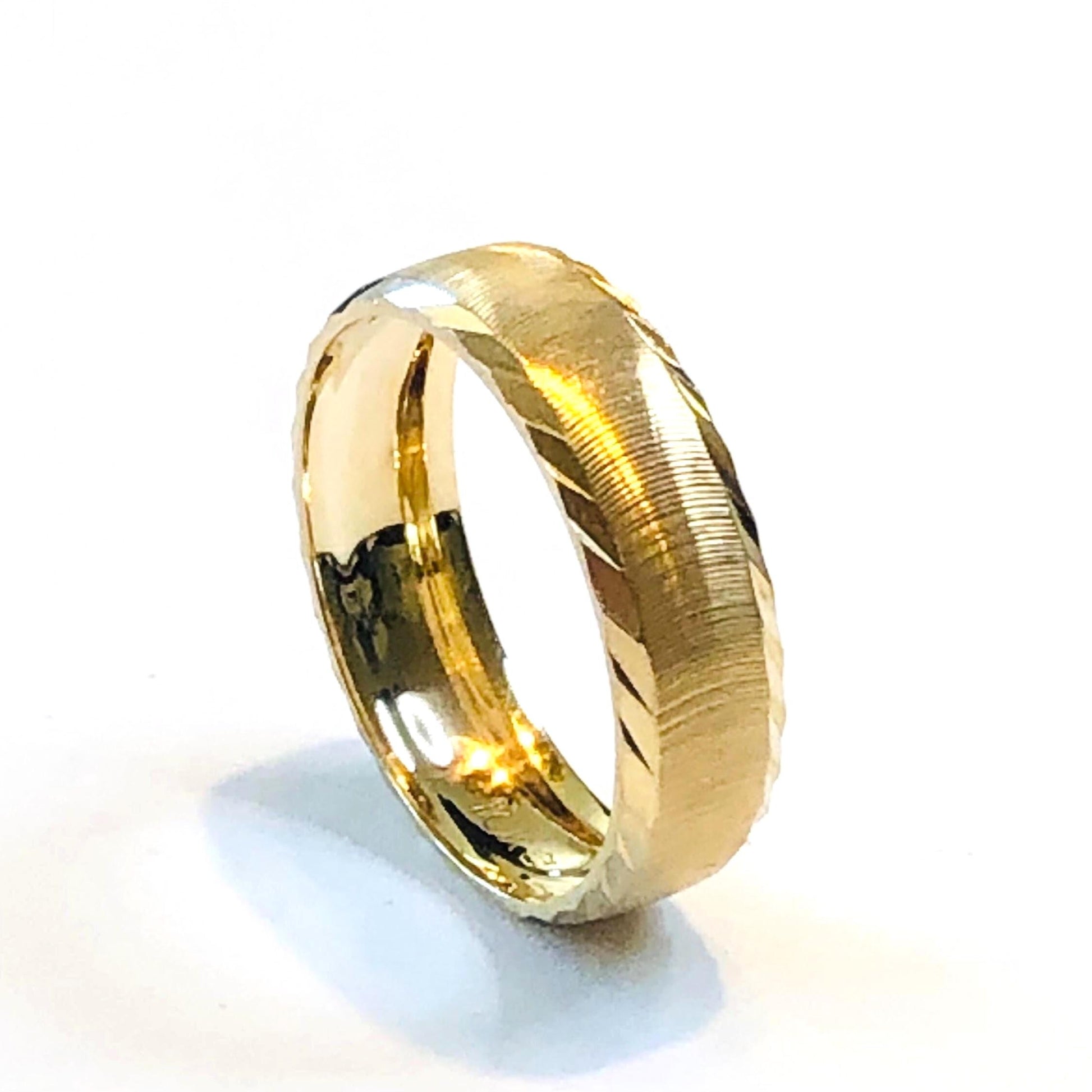 Vintage 10k Yellow Gold Wedding Band 6 mm Solid Gold Wedding Ring - Men&#39;s Wedding Band - Size 10