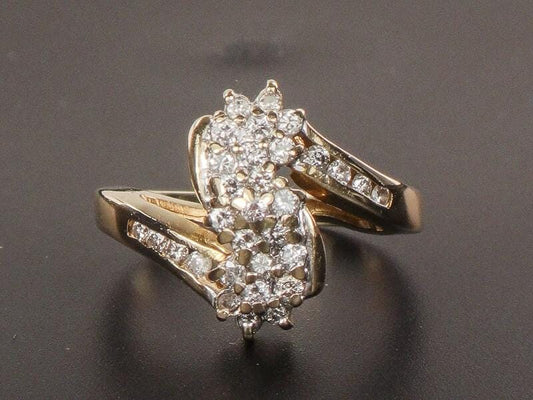 Vintage 14k Yellow Gold Natural Diamond Cluster Everyday Ring Approx .50 CTS TDW Size 6.5