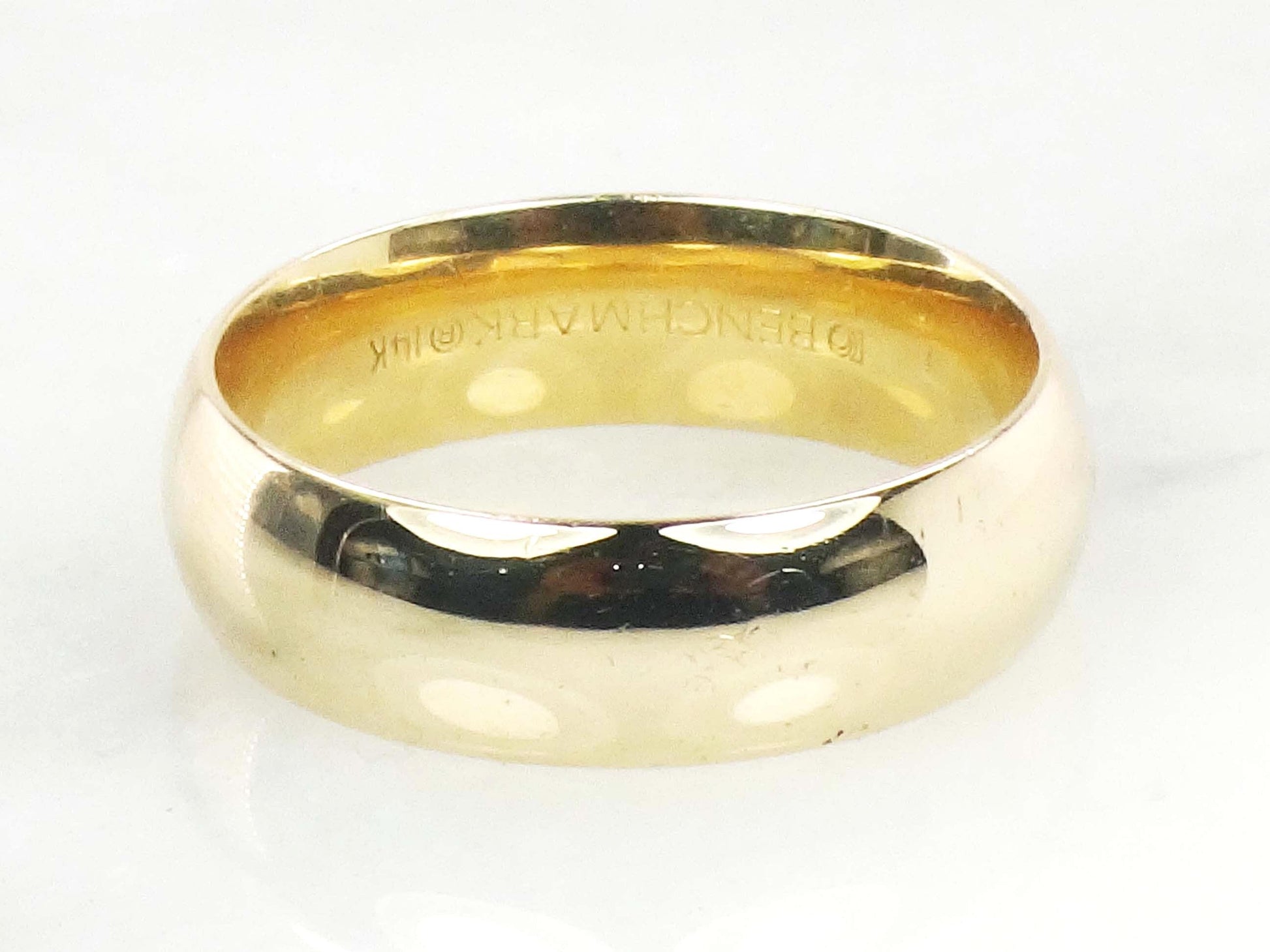 Solid 14k Yellow Gold Wedding Band - Vintage 7 mm Wide Plain Wedding Ring with Comfort Fit - Size 10.5 - Men's Unisex