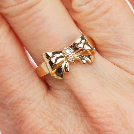 14k Yellow Gold Diamond Bow Ring