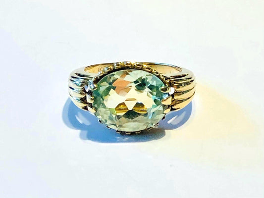 Vintage 10k Yellow Gold Sideways Green Spinel Ring August Birthstone Color Ring Size 5