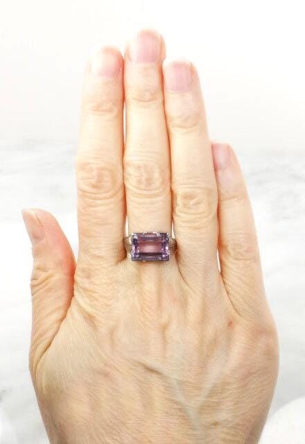 Vintage 18k White Gold Natural Amethyst Ring - Art Deco Antique Purple Stone Ring - Size 6 1/2 - Circa 1920's