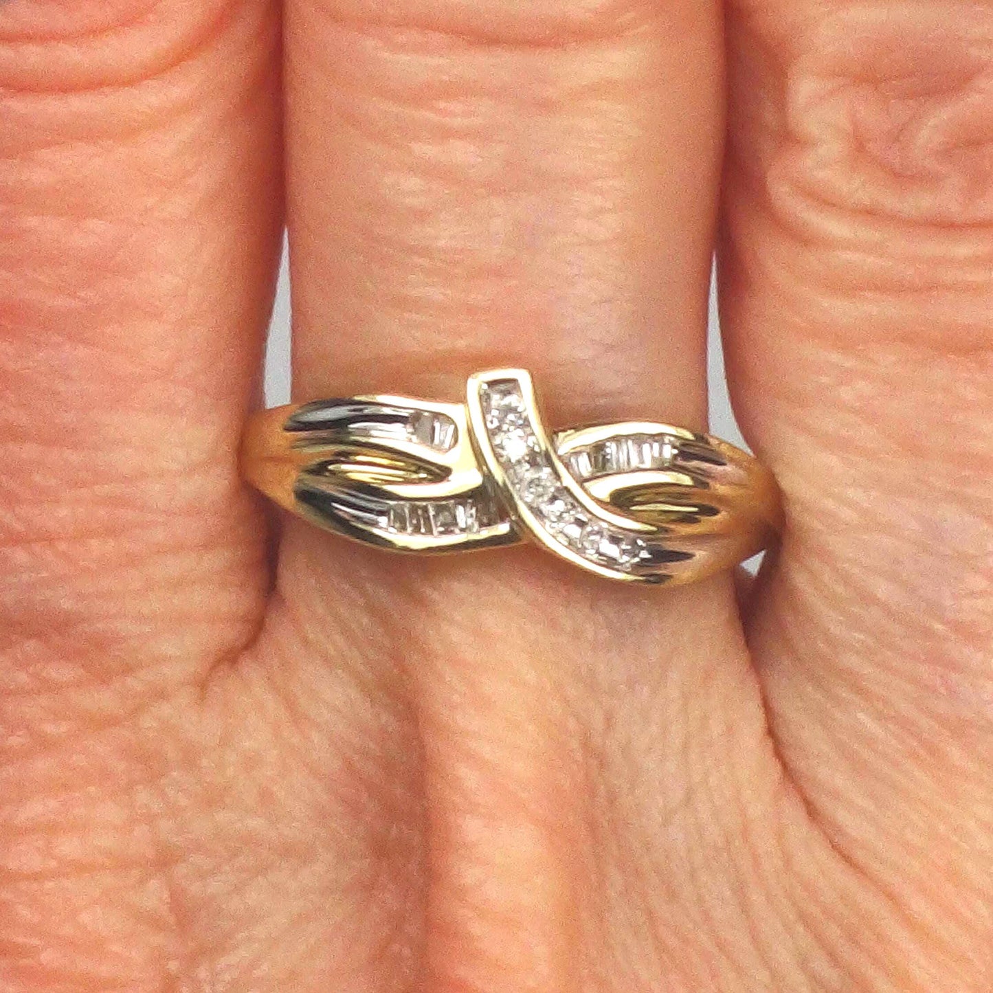 Vintage 10k Gold Diamond Ring - Round and Baguette Cut Natural Diamonds - Size 6.5