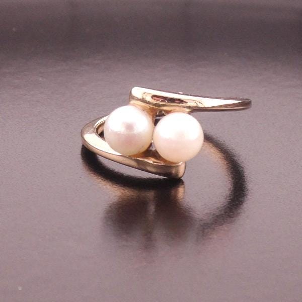 14k Double Pearl Ring - Vintage Yellow Gold Toi et Moi Ring - June Birthstone - Size 6 - Fine Jewelry