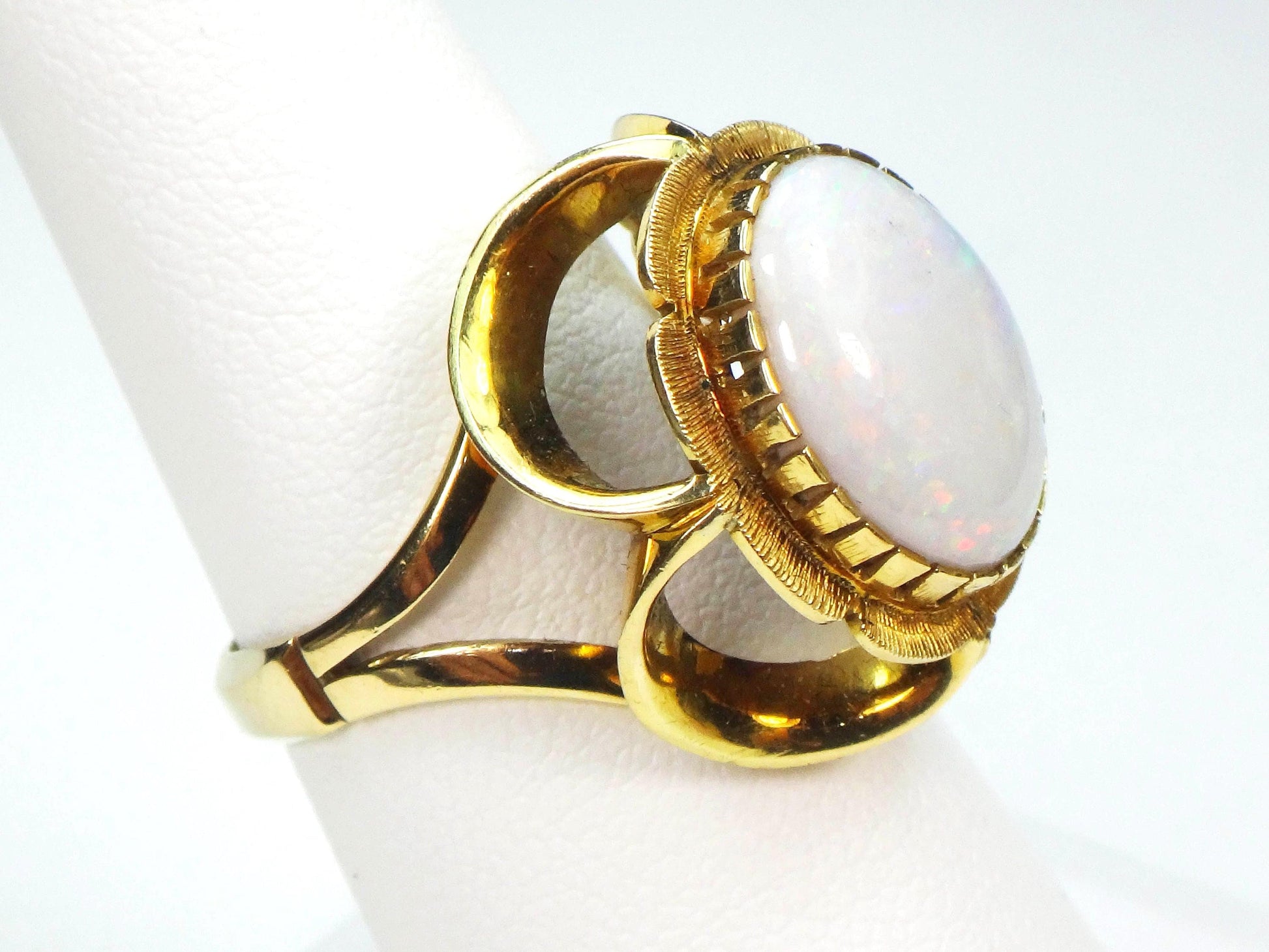 Vintage 14k Yellow Gold Natural Opal Ring - Large October Birthstone Floral Ring - Size 7 - Circa 1950
