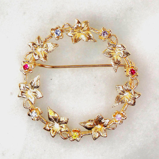 Vintage 10k Gold Ivy Wreath Pin - Jeweled Yellow Gold Circle Pin - Circa 1970's with Victorian Style