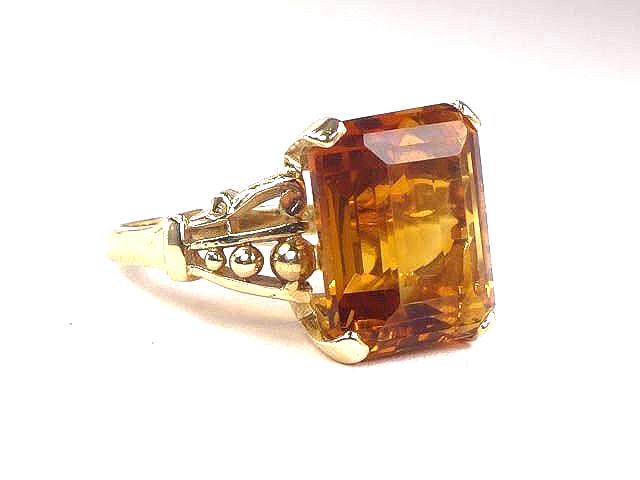 Vintage 10k Gold Citrine Ring: 8 CT Rectangle Cut November Birthstone, Size 6