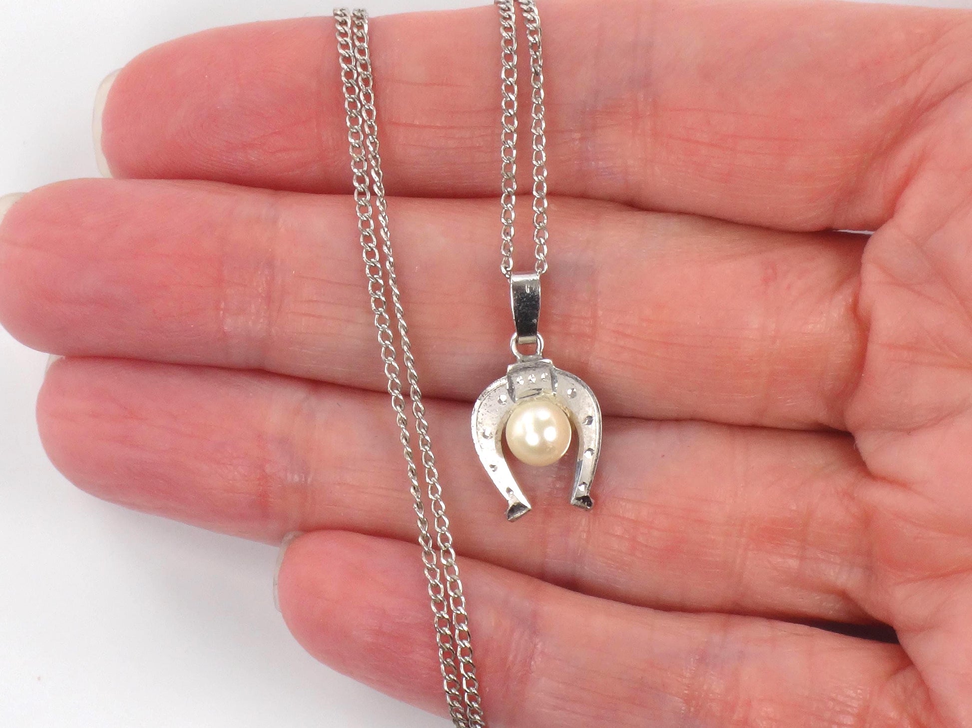 Vintage Sterling Silver Pearl Horseshoe Necklace - Good Luck Charm - 14.5" Chain - Choker Length
