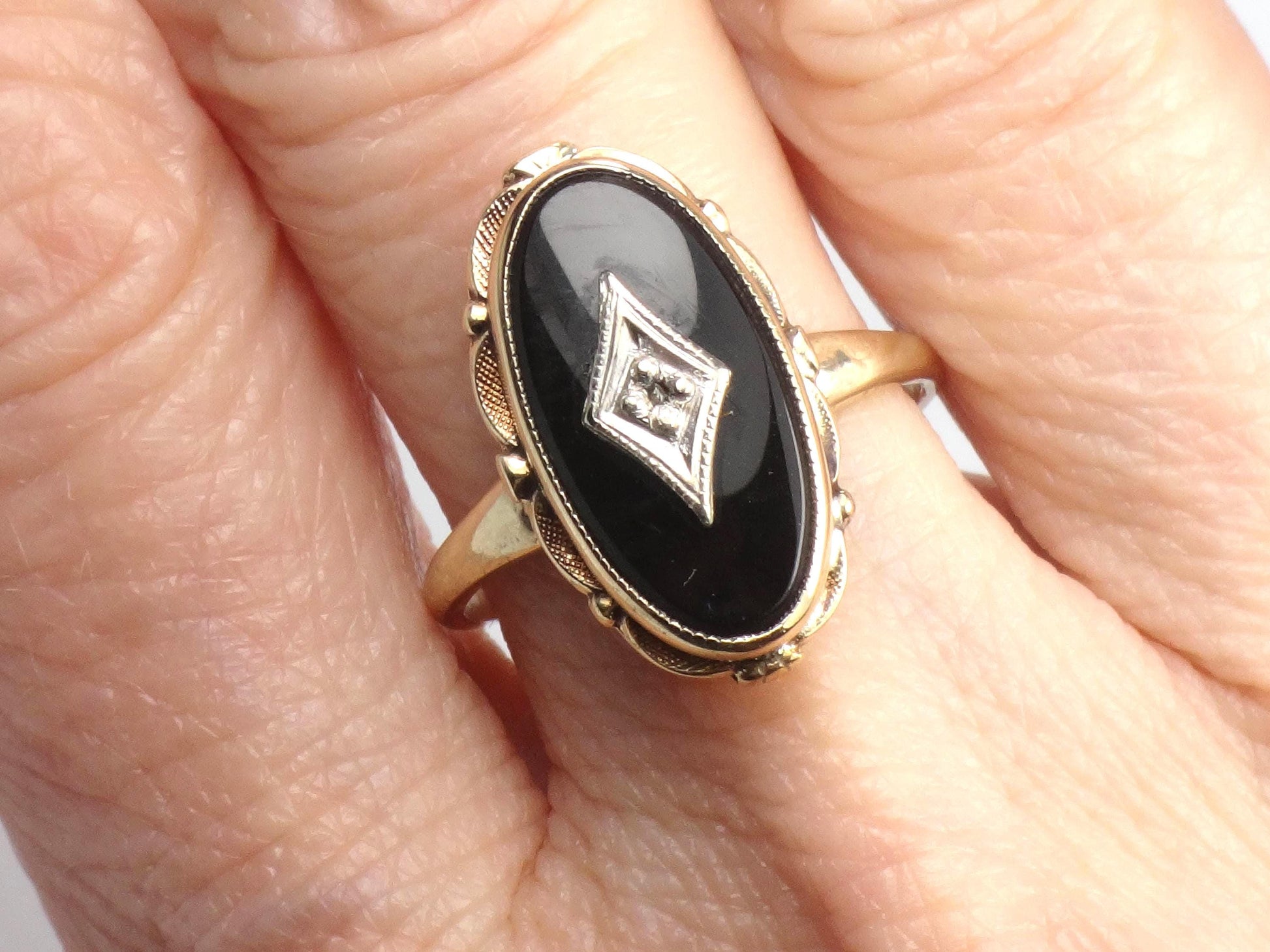 Vintage 10k Two Tone Gold Onyx Diamond Ring: Retro Style, Size 6.5
