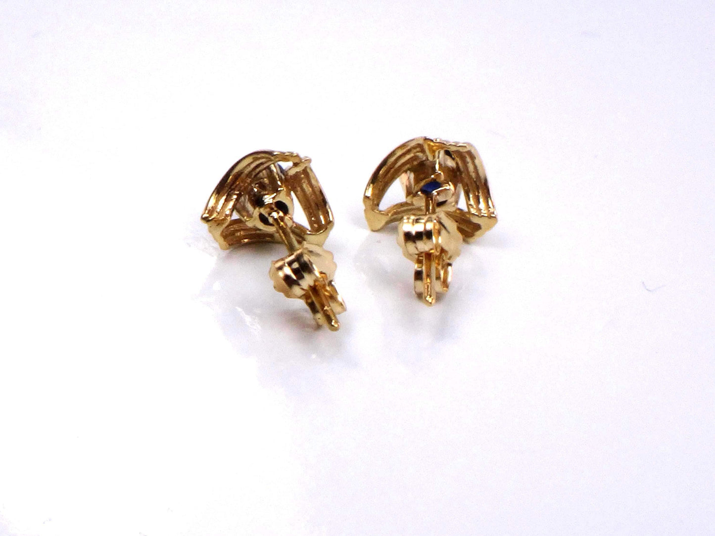Vintage 14k Yellow Gold Sapphire Stud Earrings