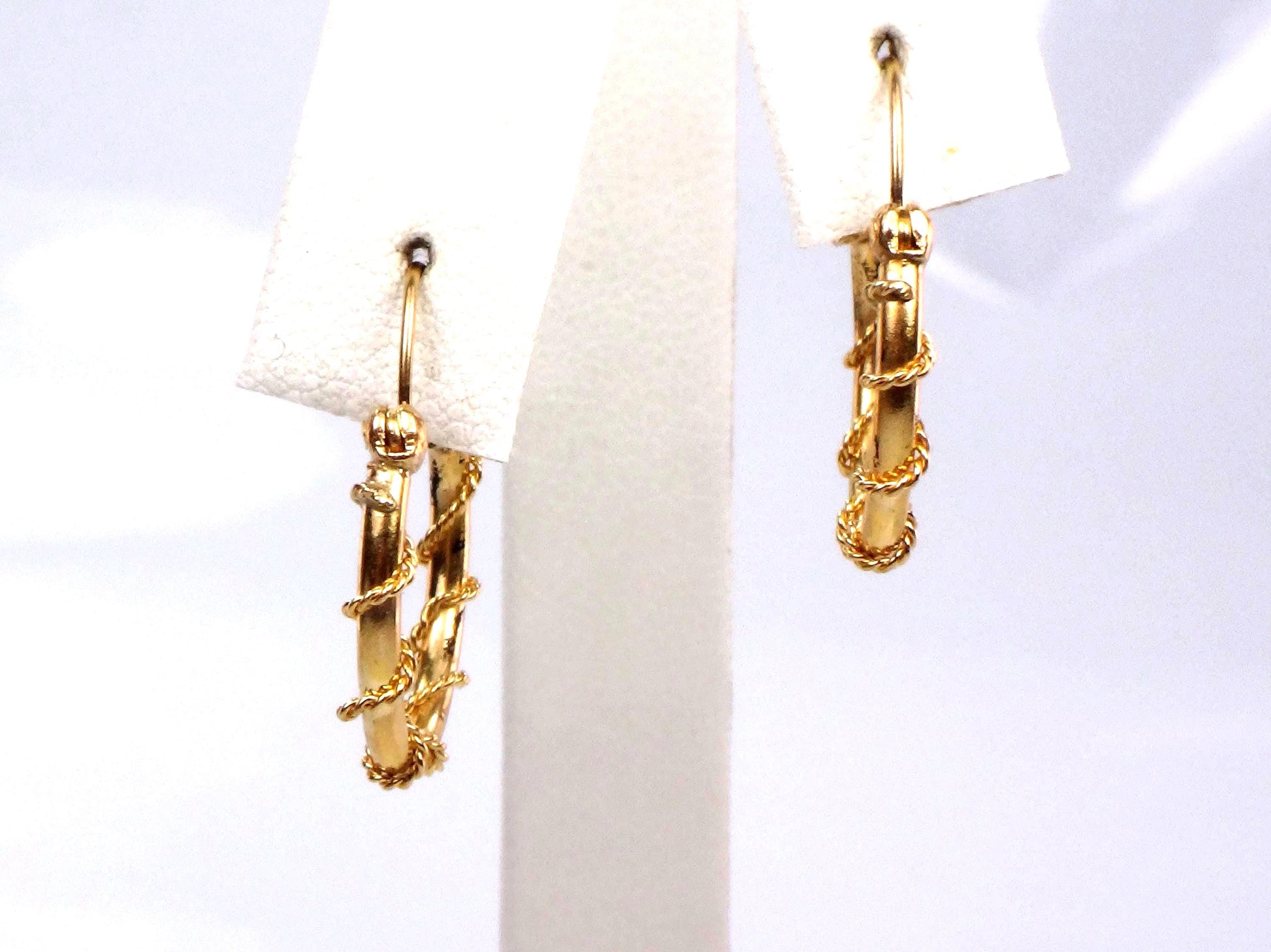 Vintage 14k Yellow Gold Round Twist Hoop Earrings, 5/8"