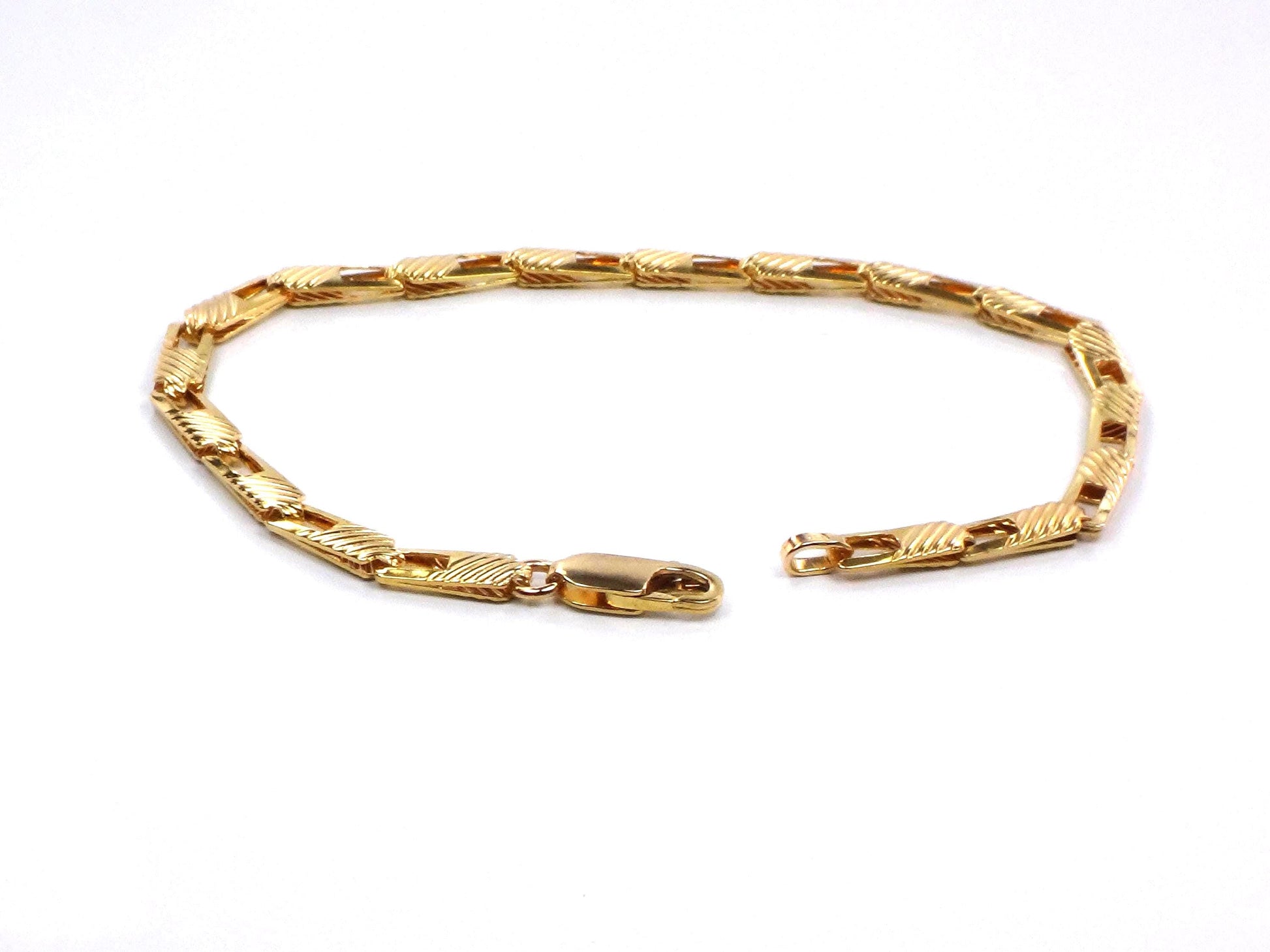 Vintage 14k Yellow Gold Ribbed Fancy Link Bracelet: 7", Italy