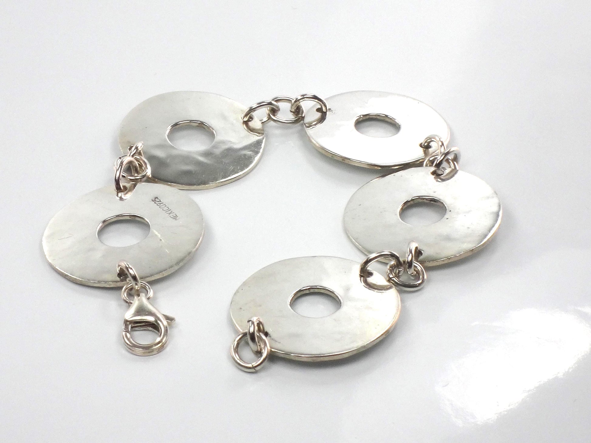Vintage Hammered Discs Sterling Silver Bracelet: Mexico, 7 3/8"