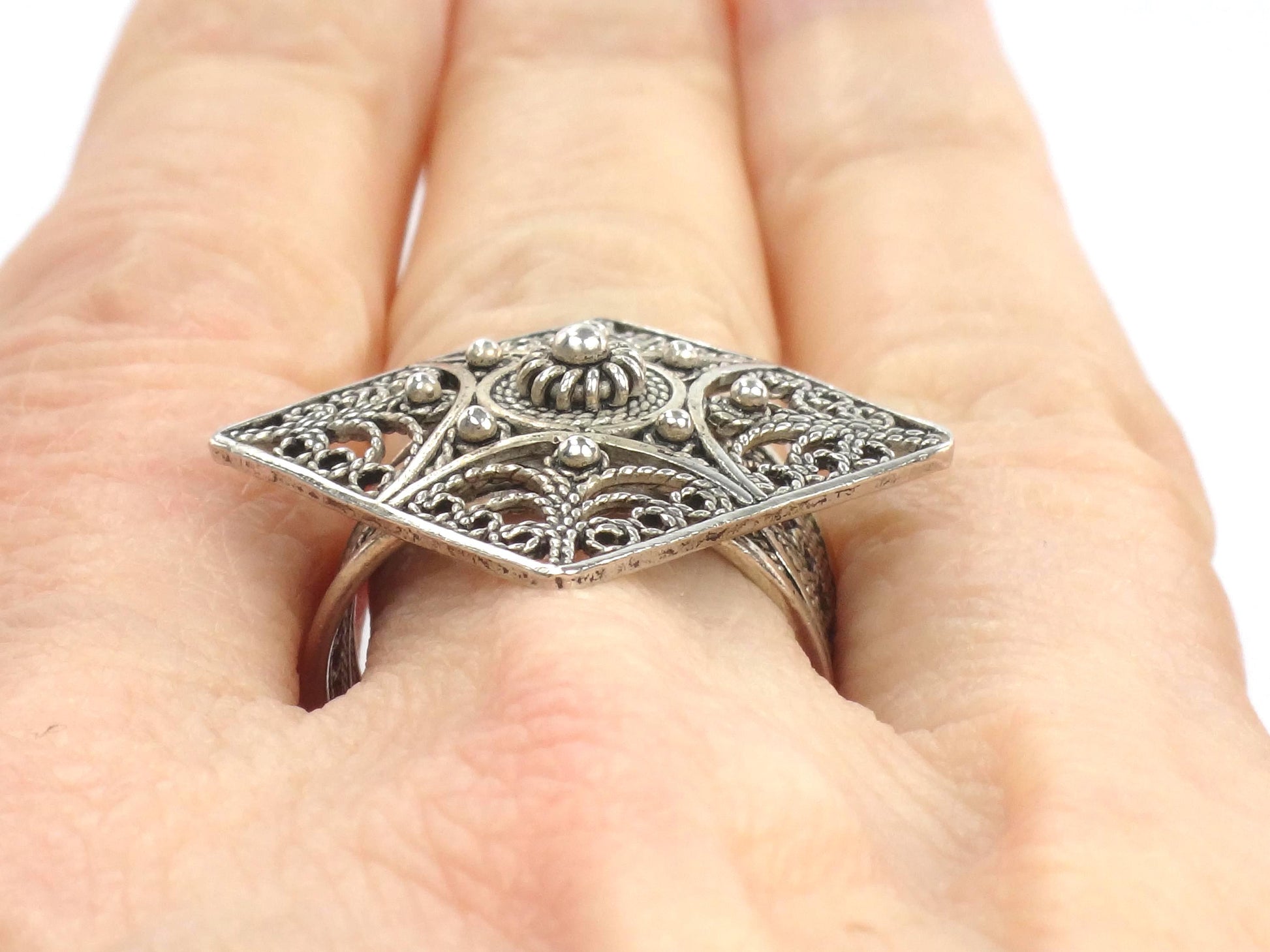 Vintage Filigree Sterling Silver Ring - Size 6.75