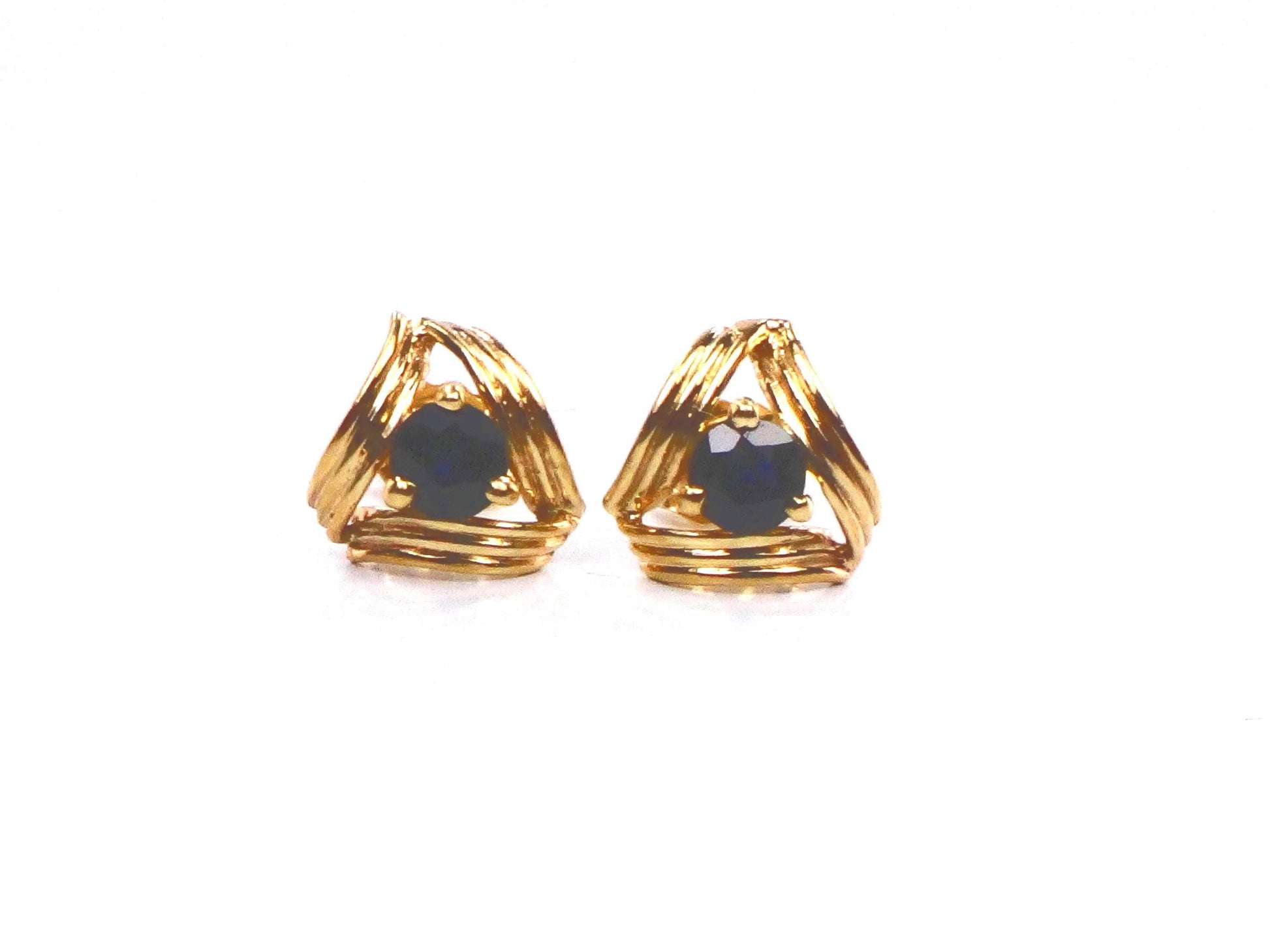 Vintage 14k Yellow Gold Sapphire Stud Earrings