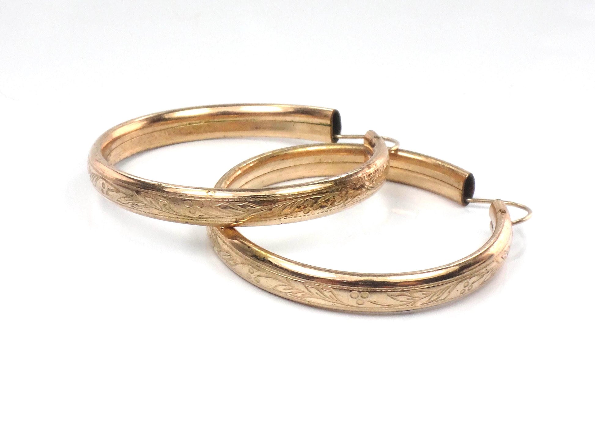 Vintage Gold Tone Round Floral Etched Hoop Earrings, 1 3/8" Circa 1950s