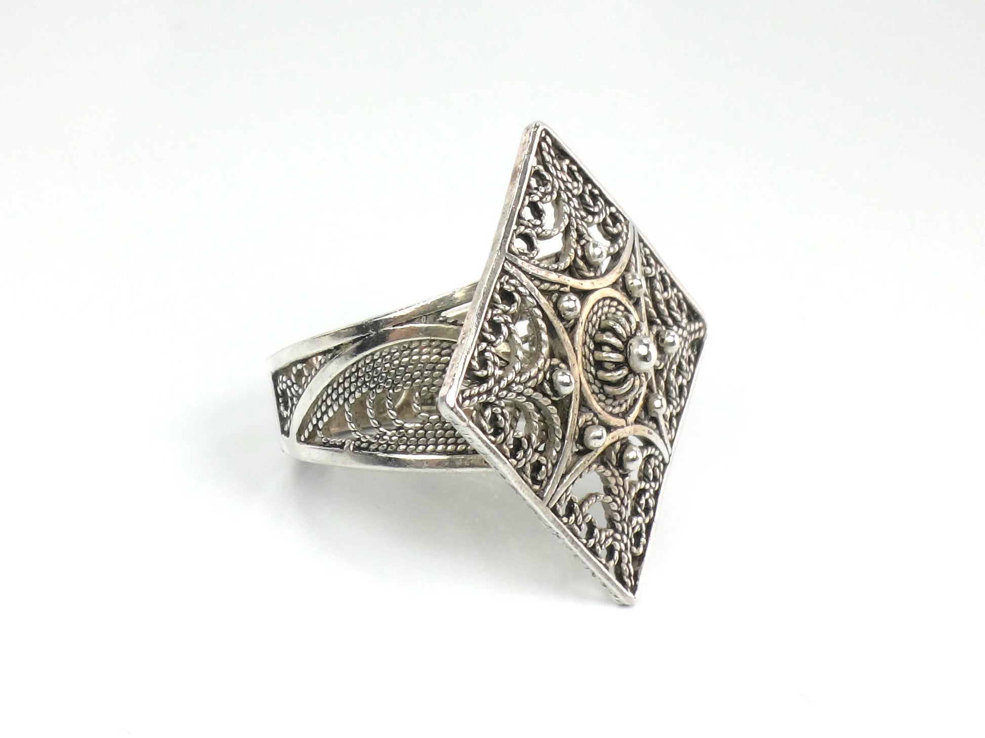 Vintage Filigree Sterling Silver Ring - Size 6.75