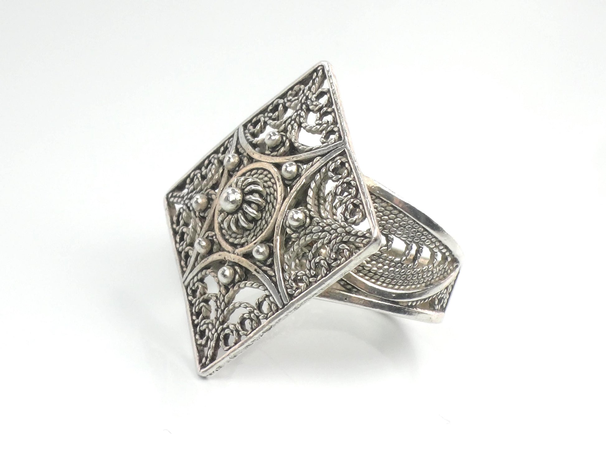 Vintage Filigree Sterling Silver Ring - Size 6.75