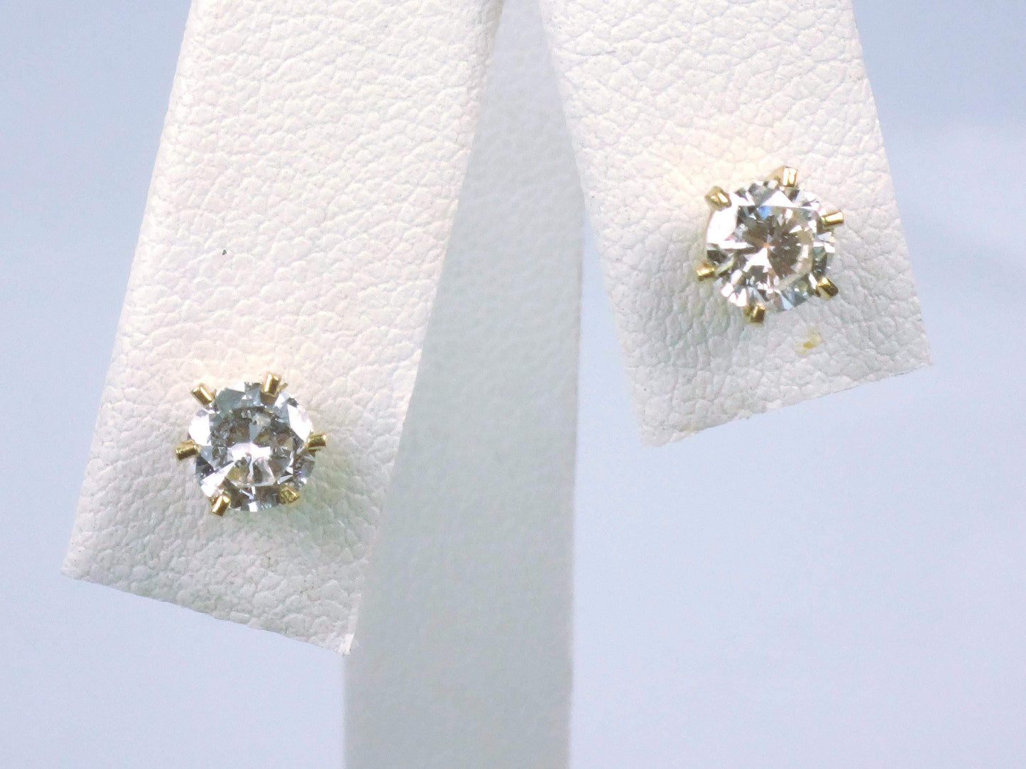 Vintage 14k Yellow Gold Natural Diamond Stud Earrings, .75 TDW