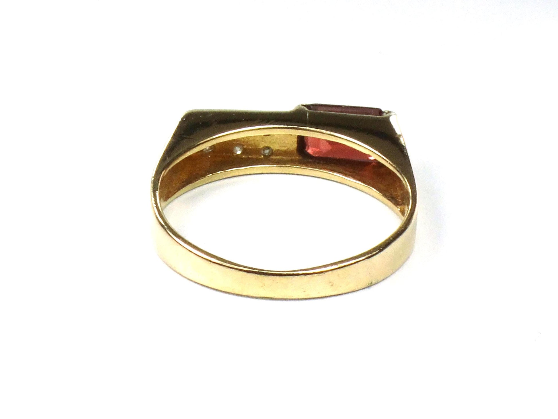 Vintage 14k Yellow Gold Garnet & Diamond Ring - 1970s Size 4.5