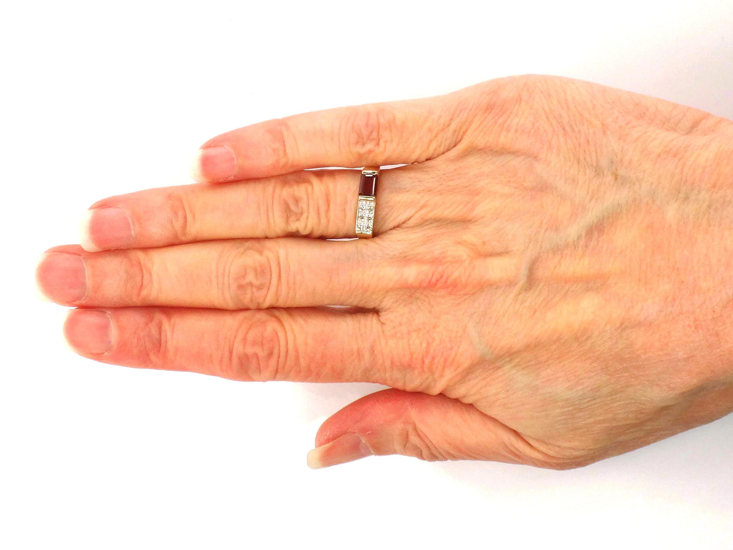 Vintage 14k Yellow Gold Garnet & Diamond Ring - 1970s Size 4.5