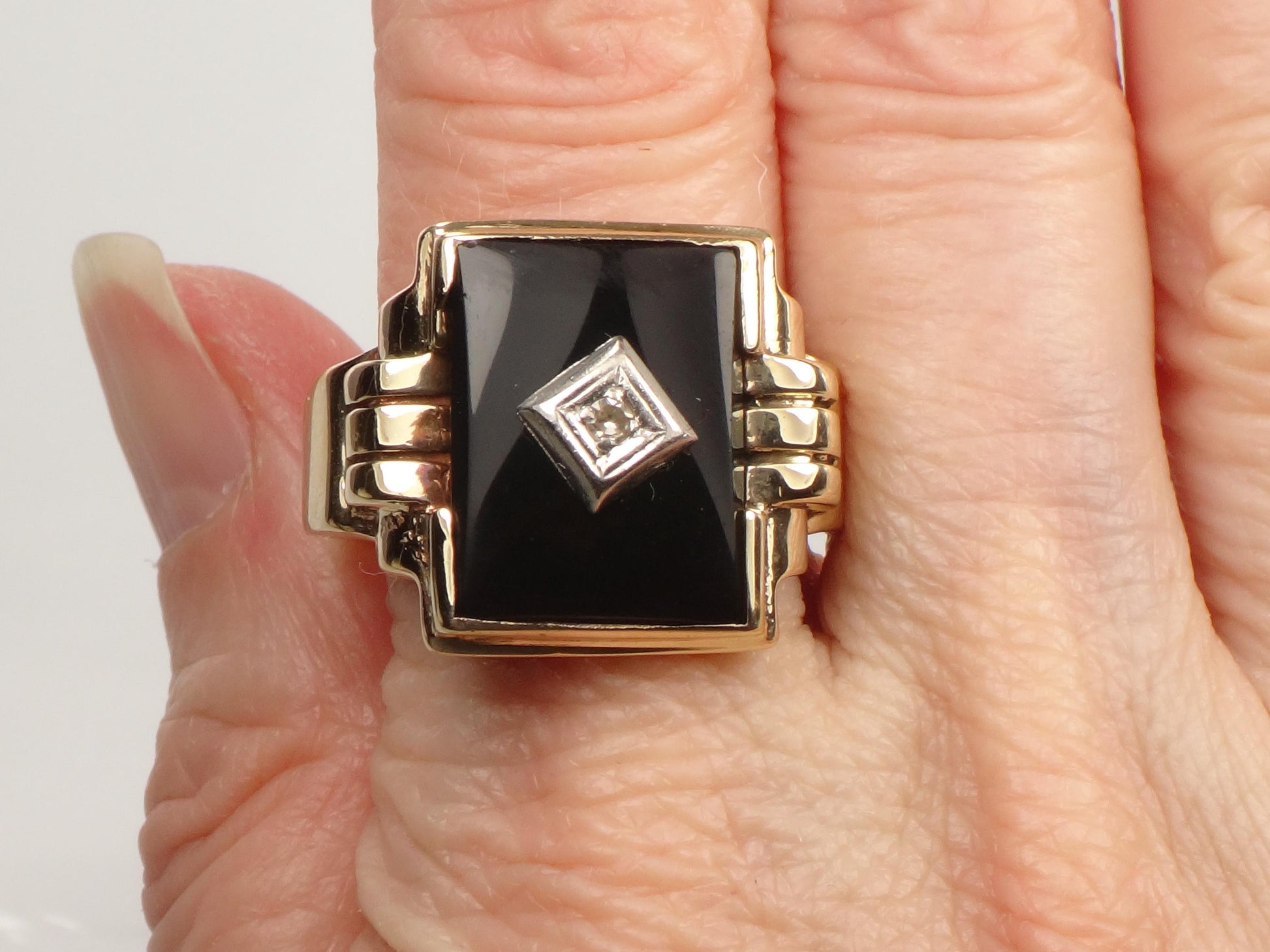 Vintage 10k Yellow Gold Rectangle Onyx and Diamond Ring: Men's, Size 10.25
