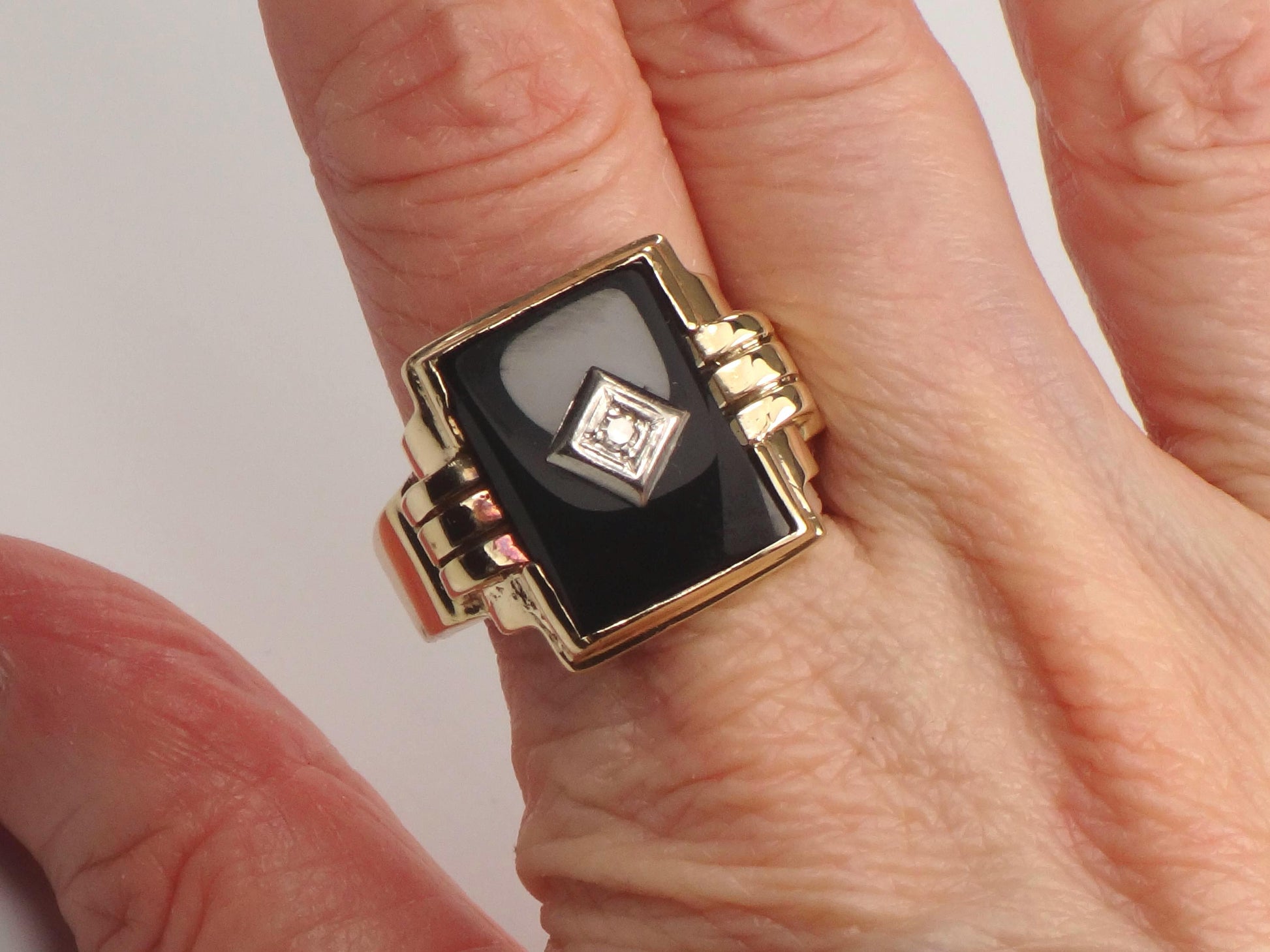 Vintage 10k Yellow Gold Rectangle Onyx and Diamond Ring: Men's, Size 10.25