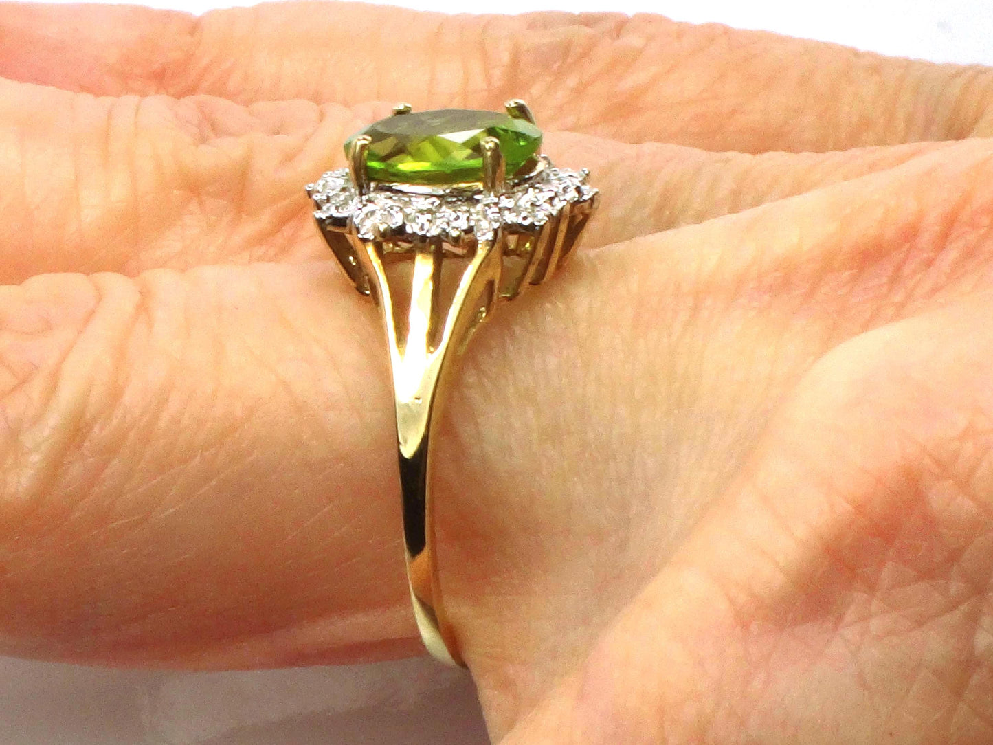 Vintage 10k Yellow Gold Peridot Ring, August Birthstone, Size 7.5