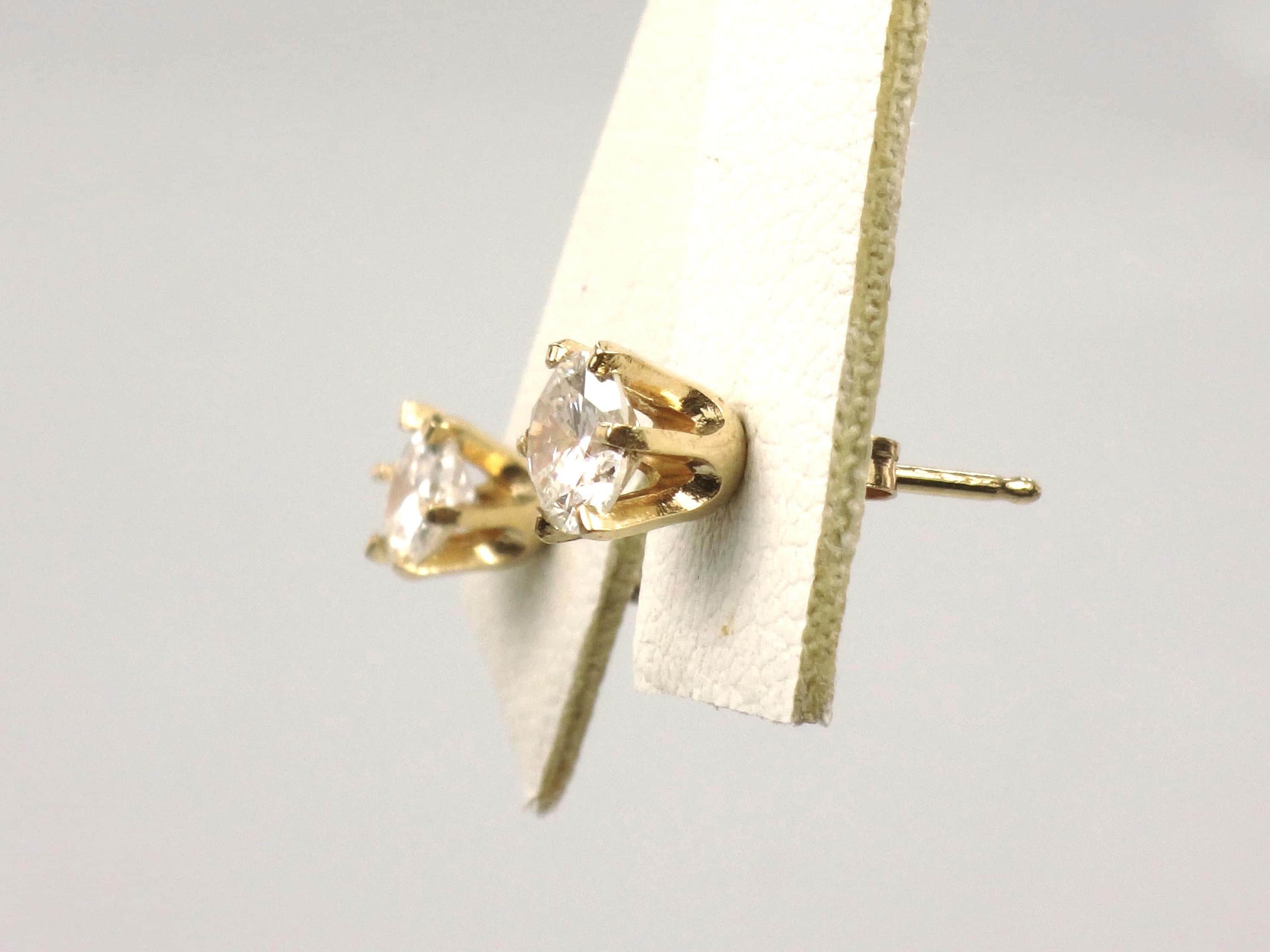 Vintage 14k Yellow Gold Natural Diamond Stud Earrings, .75 TDW