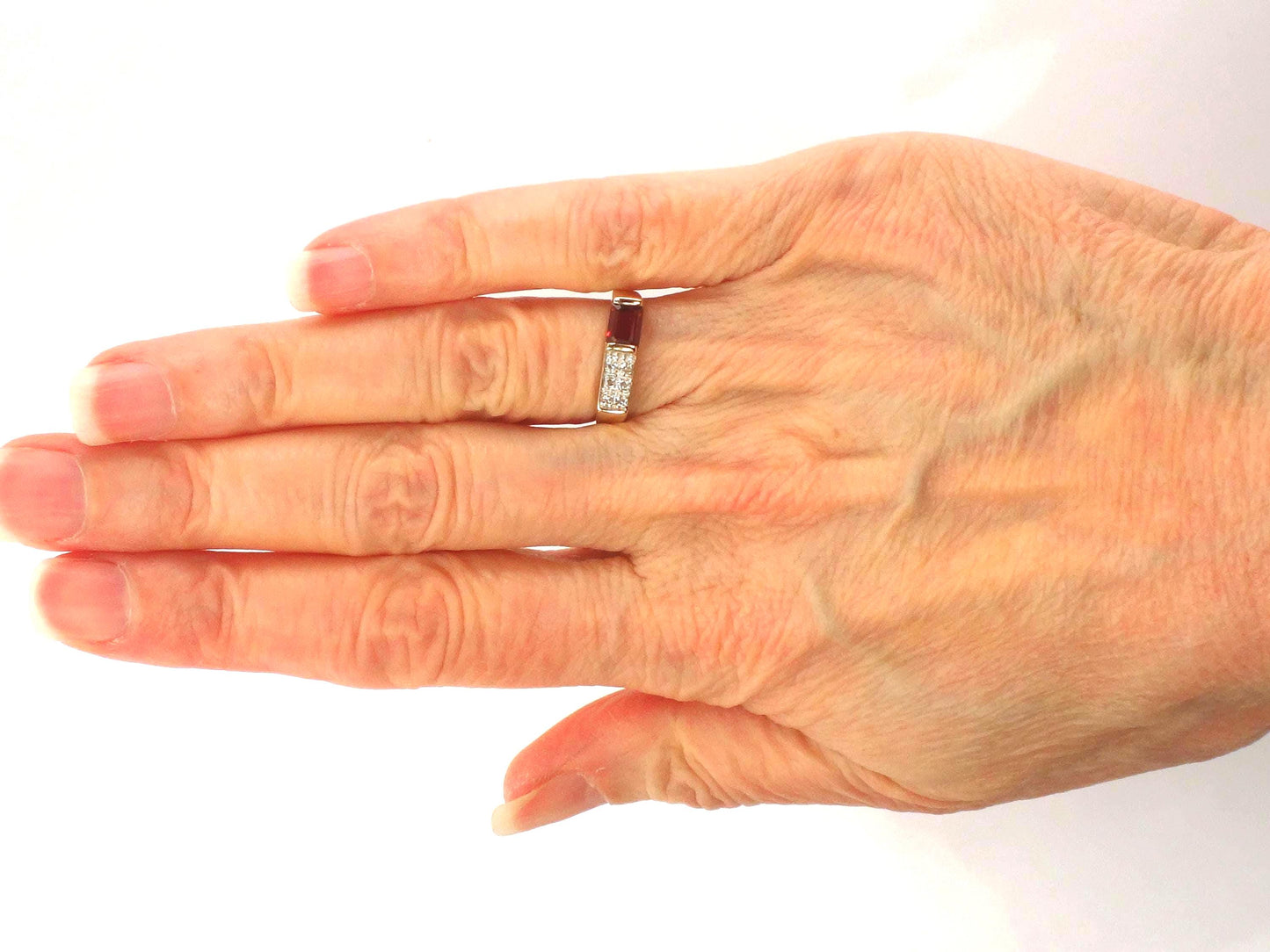 Vintage 14k Yellow Gold Garnet & Diamond Ring - 1970s Size 4.5