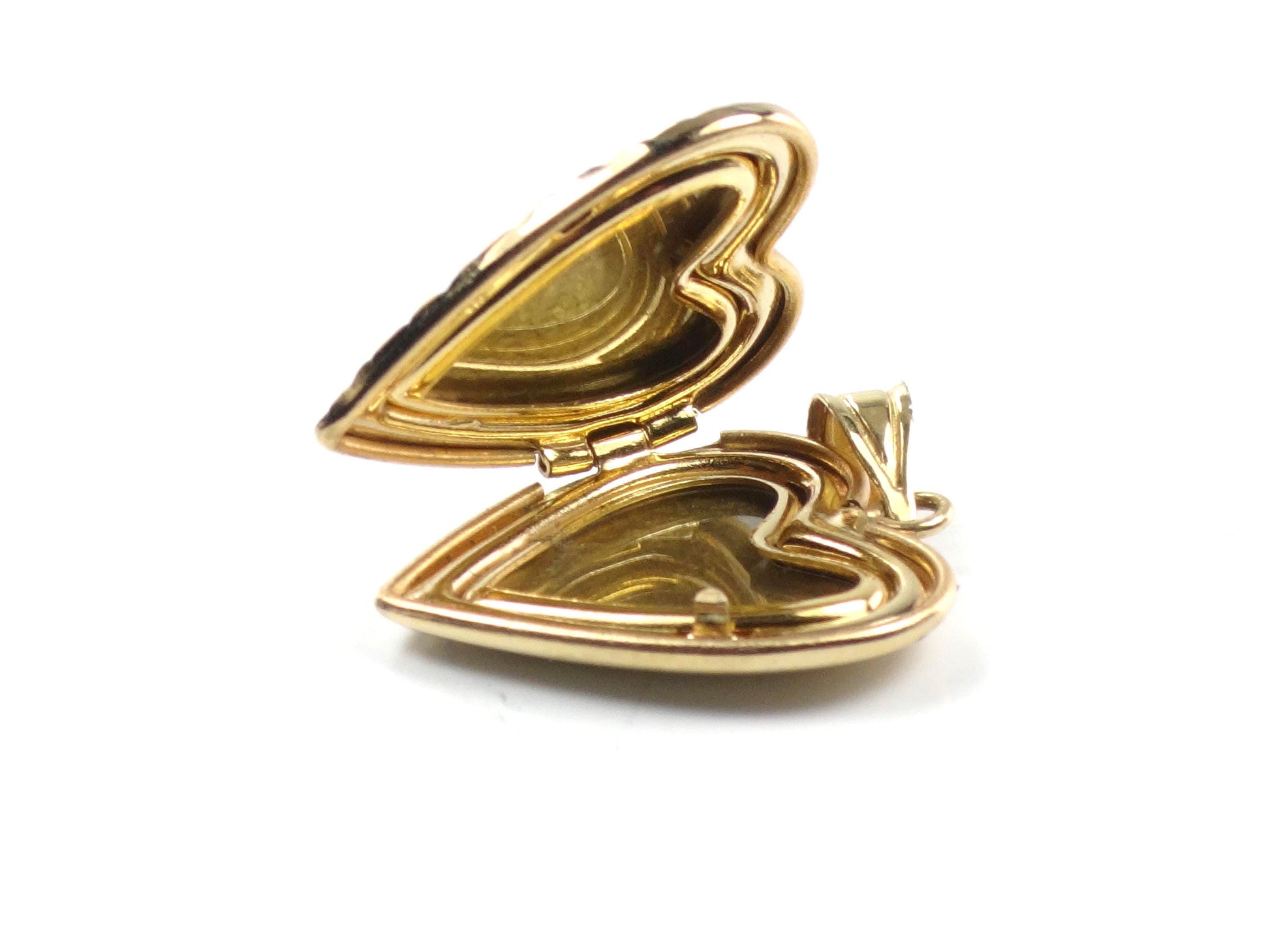 Vintage 14k Yellow Gold Puffed Heart Locket Pendant with Diamond Cut Design