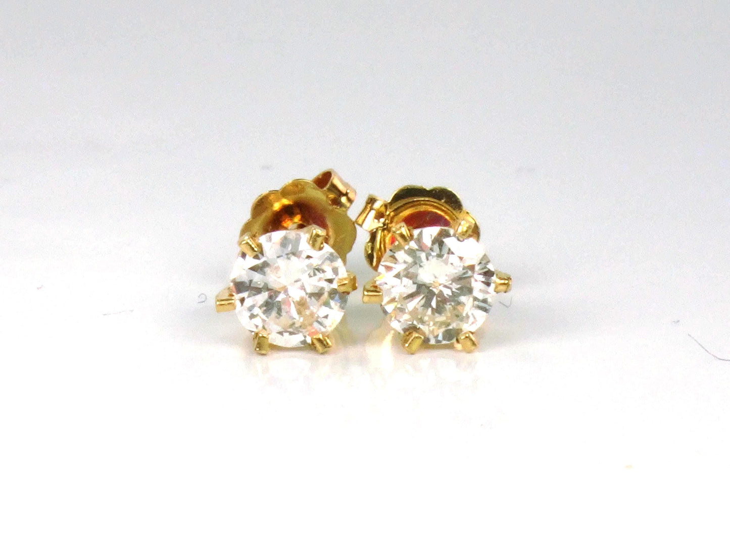 Vintage 14k Yellow Gold Natural Diamond Stud Earrings, .75 TDW