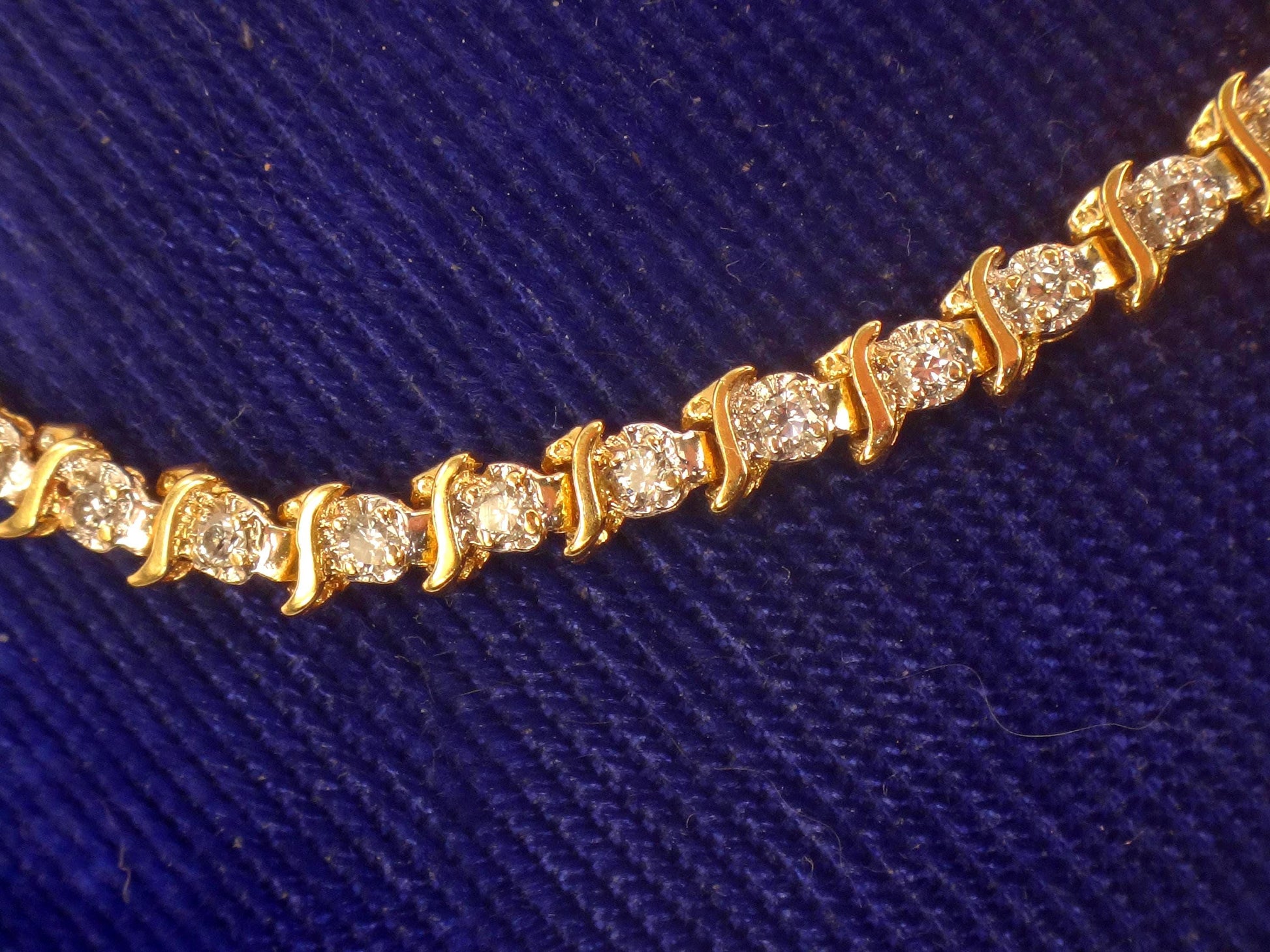 Vintage 14k Yellow Gold Diamond Tennis Bracelet, 7" Everyday Bracelet