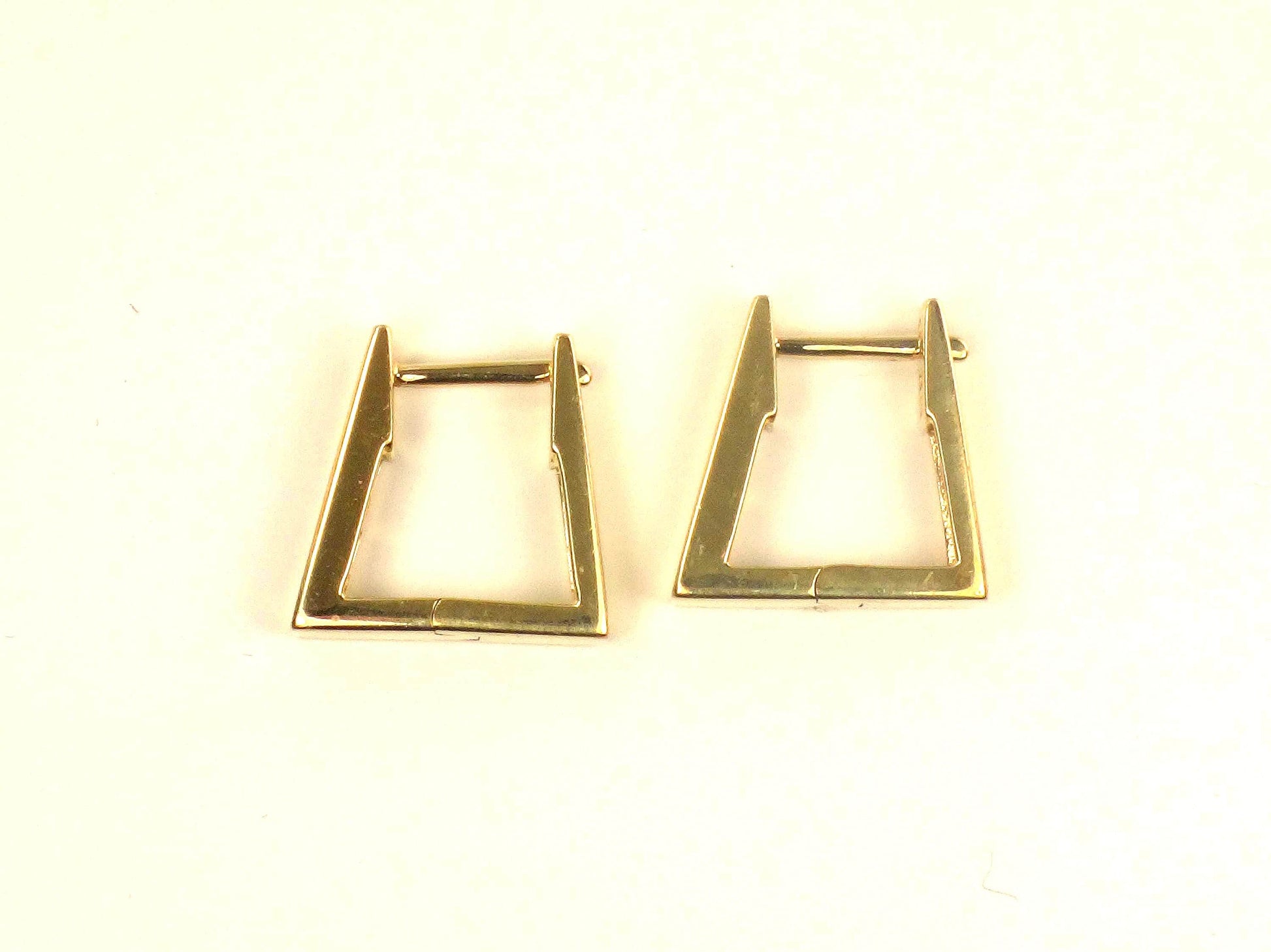 Vintage 10k Yellow Gold Diamond Huggie Style Earrings