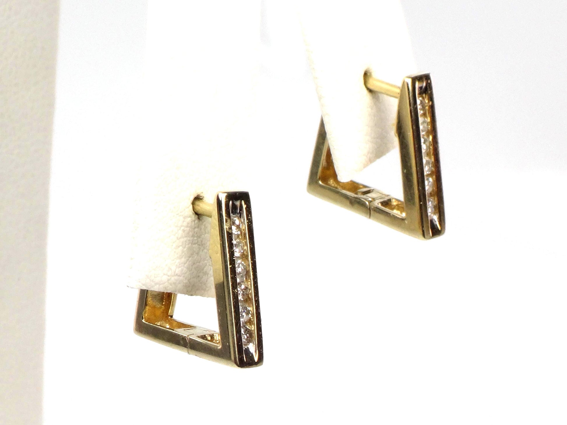Vintage 10k Yellow Gold Diamond Huggie Style Earrings