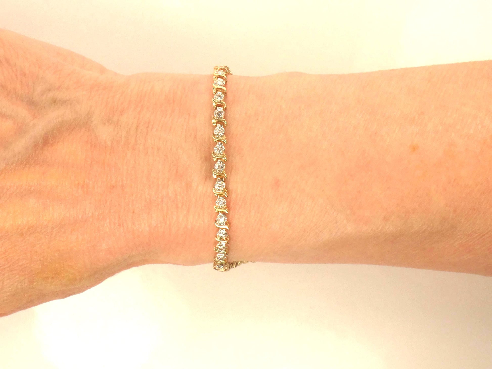 Vintage 14k Yellow Gold Diamond Tennis Bracelet, 7" Everyday Bracelet