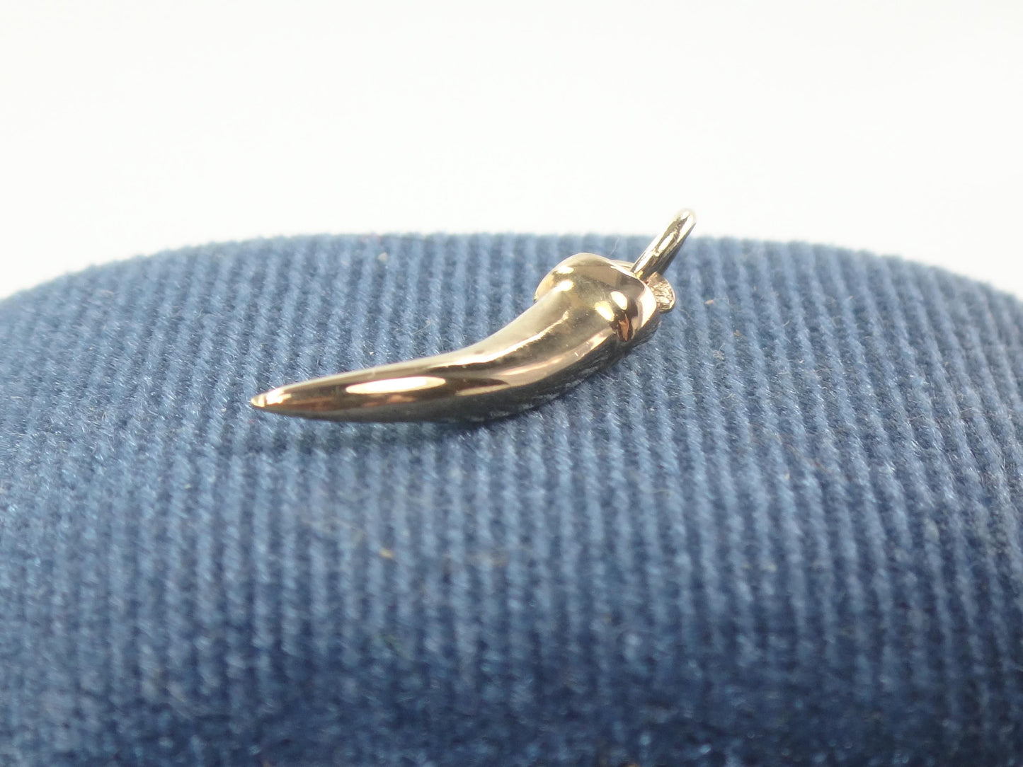 Vintage Yellow Gold Italian Horn Pendant, Good Luck Charm, Cornicello Amulet Talisman, Portugal 19.2k Jewelry