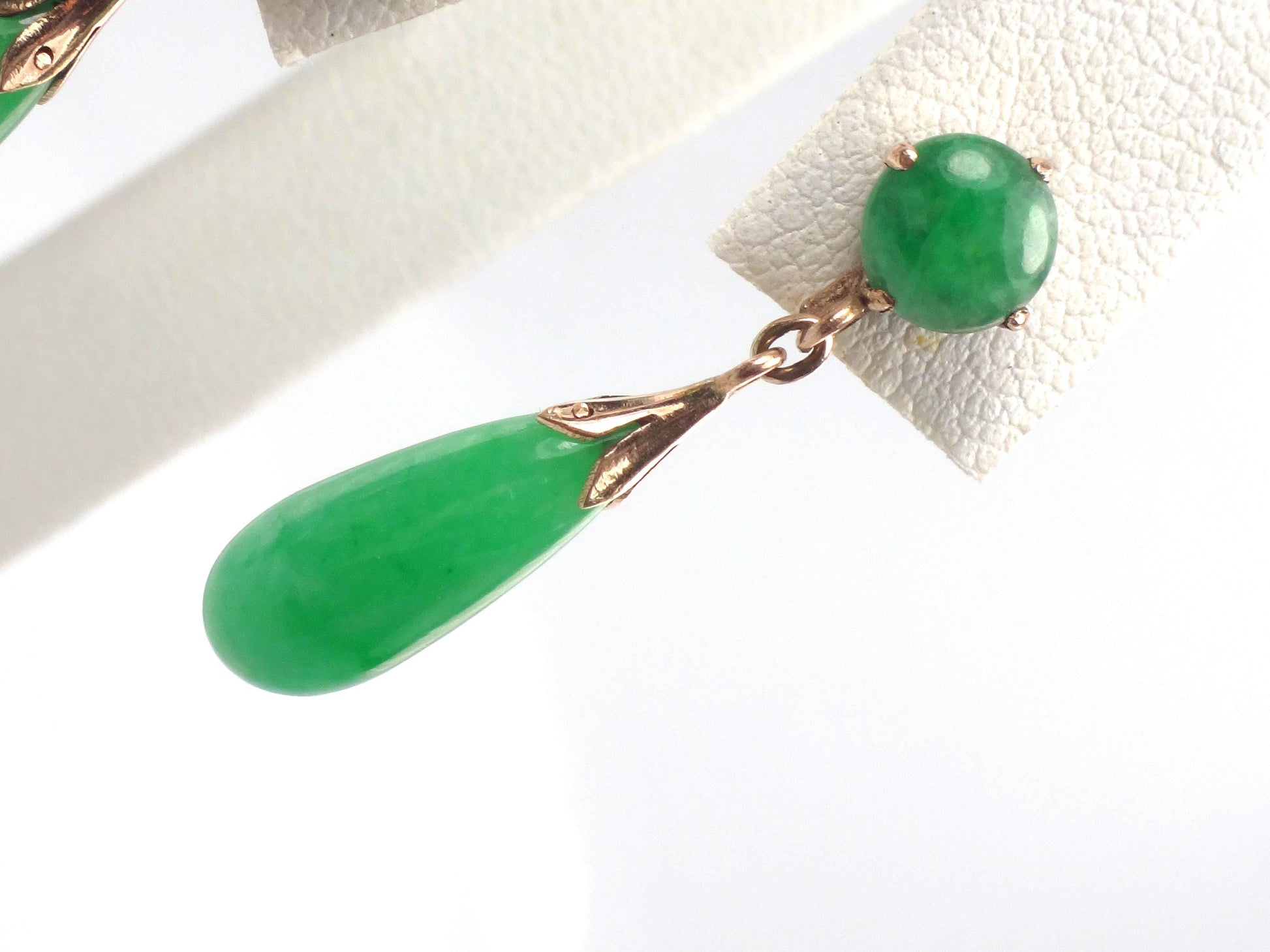 Vintage 14k Yellow Gold Green Jade Drop Earrings, Art Deco Style