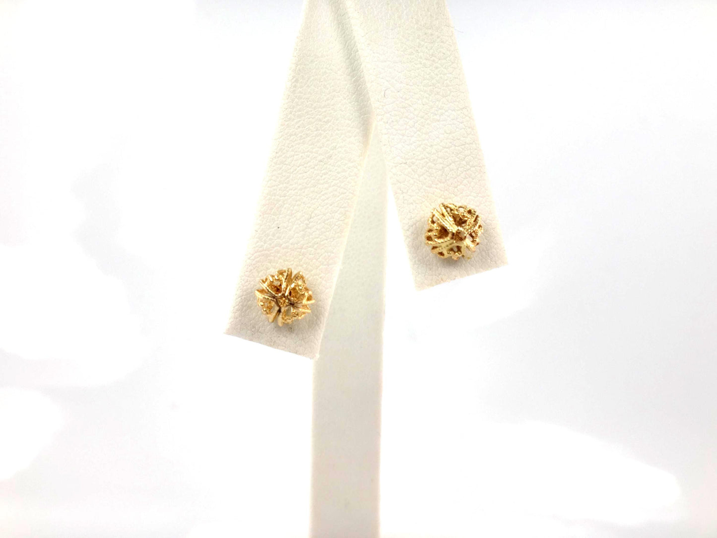 Vintage 14k Yellow Gold Ball Stud Earrings: Fancy Style, 7.6 MM