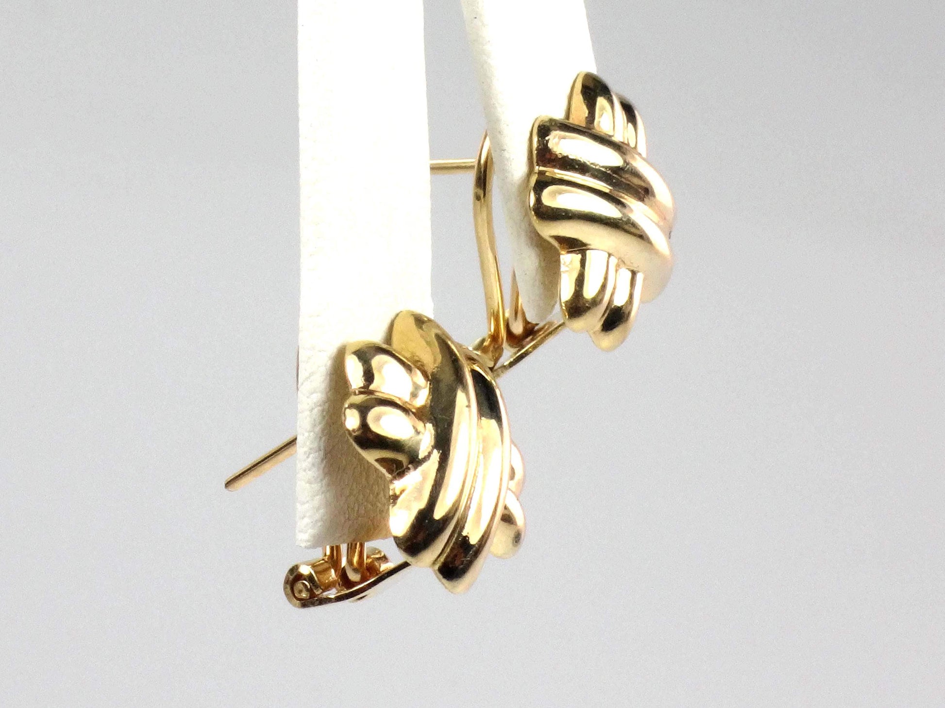 Vintage 14k Yellow Gold Puffed X Stud Earrings with Omega Backs