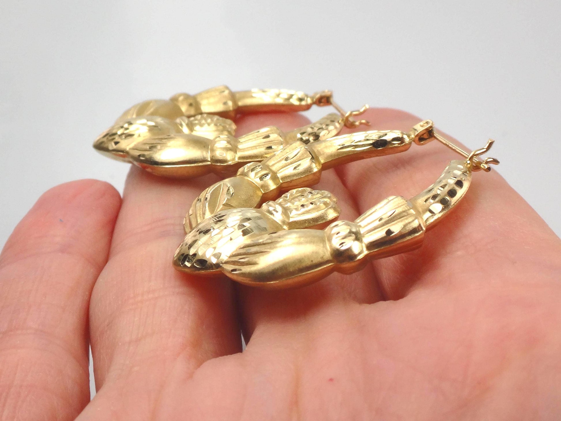 14k Yellow Gold Claddagh Hoop Earrings: Vintage, Large 1 1/4"