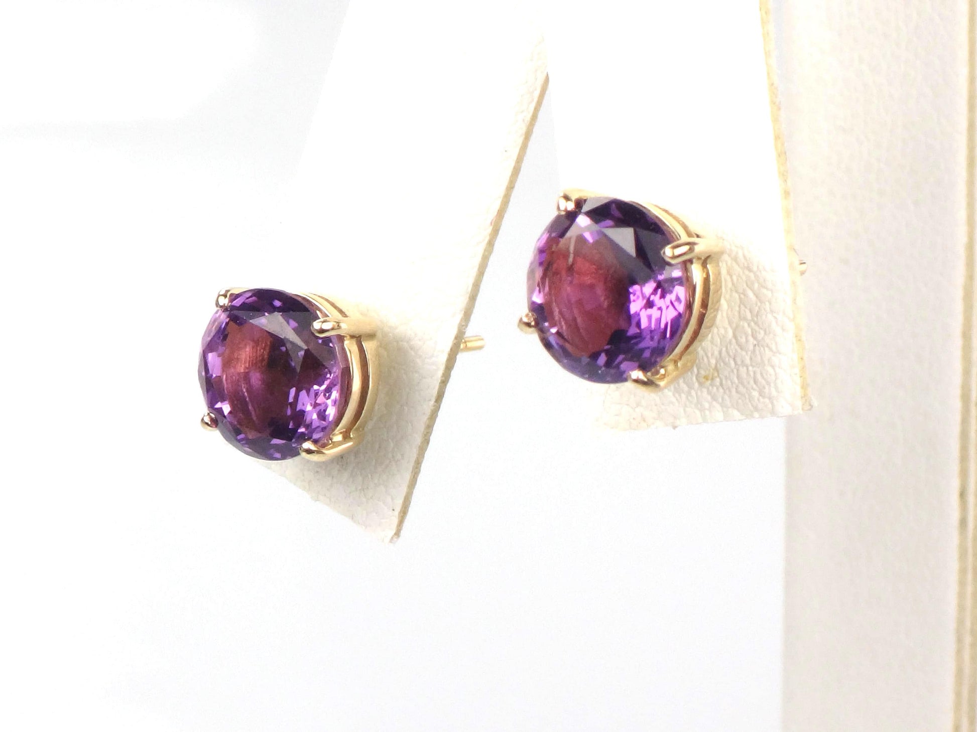 Vintage 14k Yellow Gold Round Amethyst Stud Earrings: 8 MM, February Birthstone