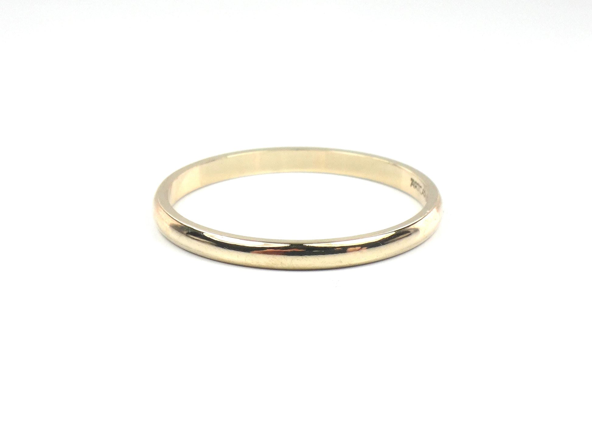 Vintage 14k Yellow Gold ArtCarved Wood Wedding Band, Thin 1.9 MM Stacking Ring, Size 9