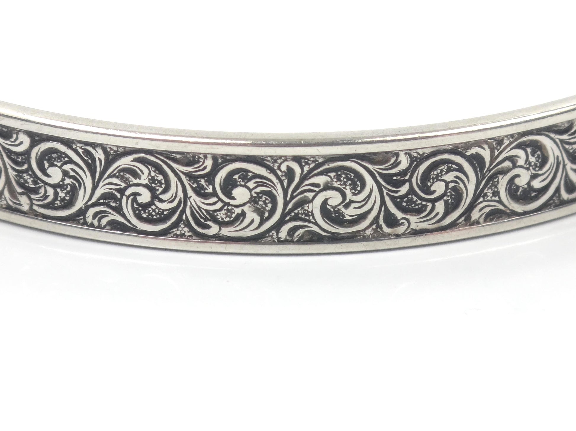 Vintage Sterling Silver Slip On Bangle Bracelet with Engraved Swirl Design
