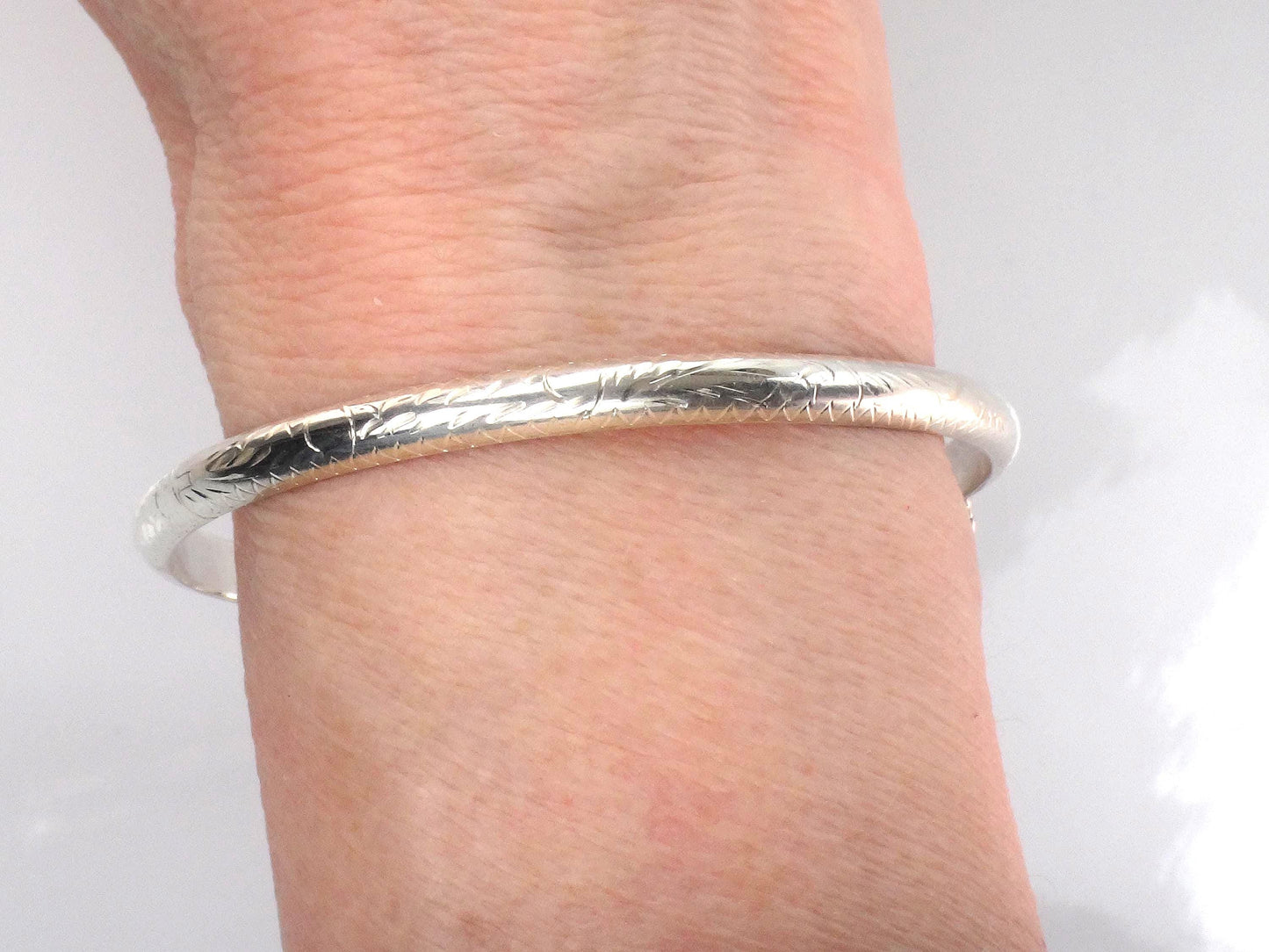Vintage Thin Sterling Silver Bangle Bracelet with Engraving - Hinged Style