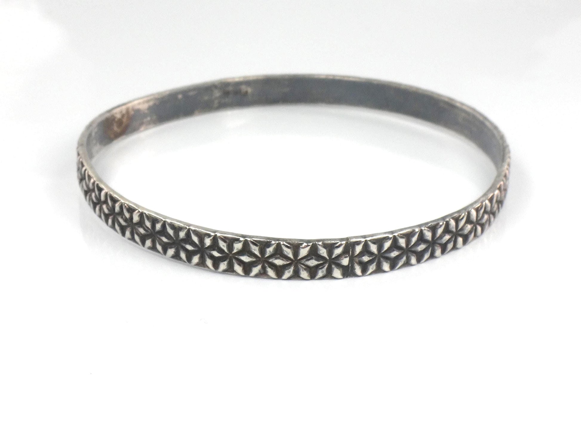 Vintage Sterling Silver Floral Bangle Bracelet: Slip On Style